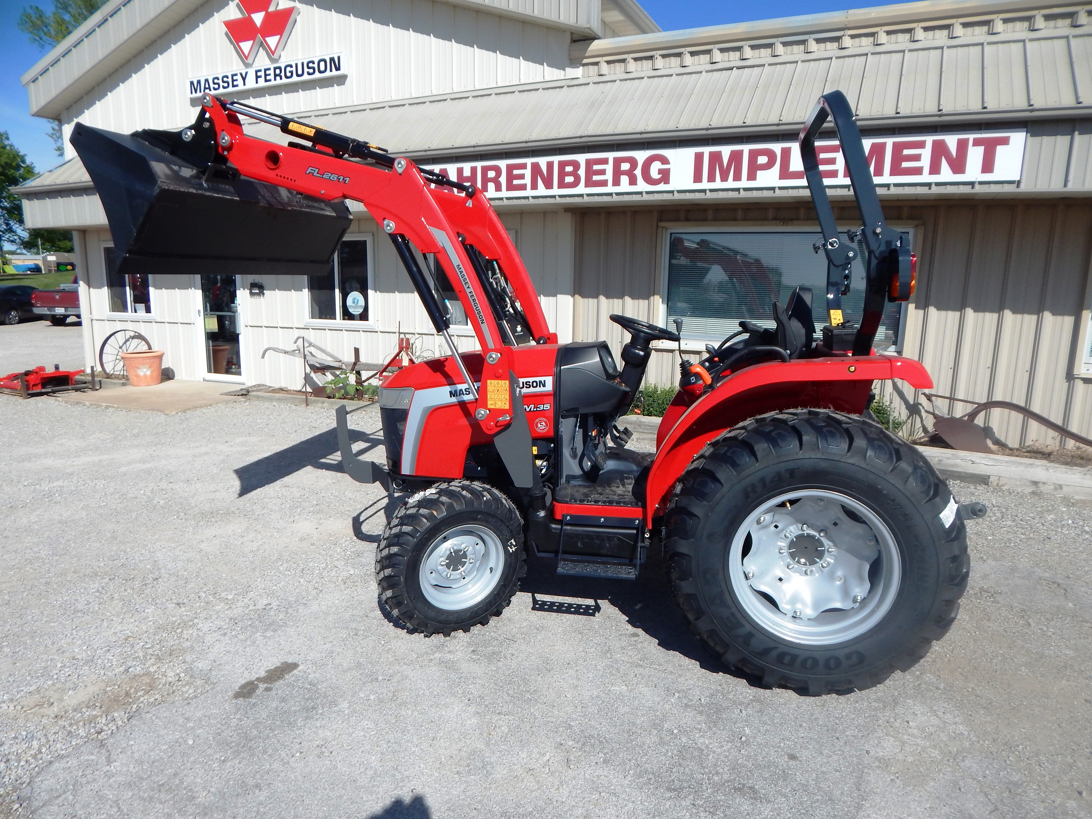 2025 Massey Ferguson 1M.35 eHydro Tractor