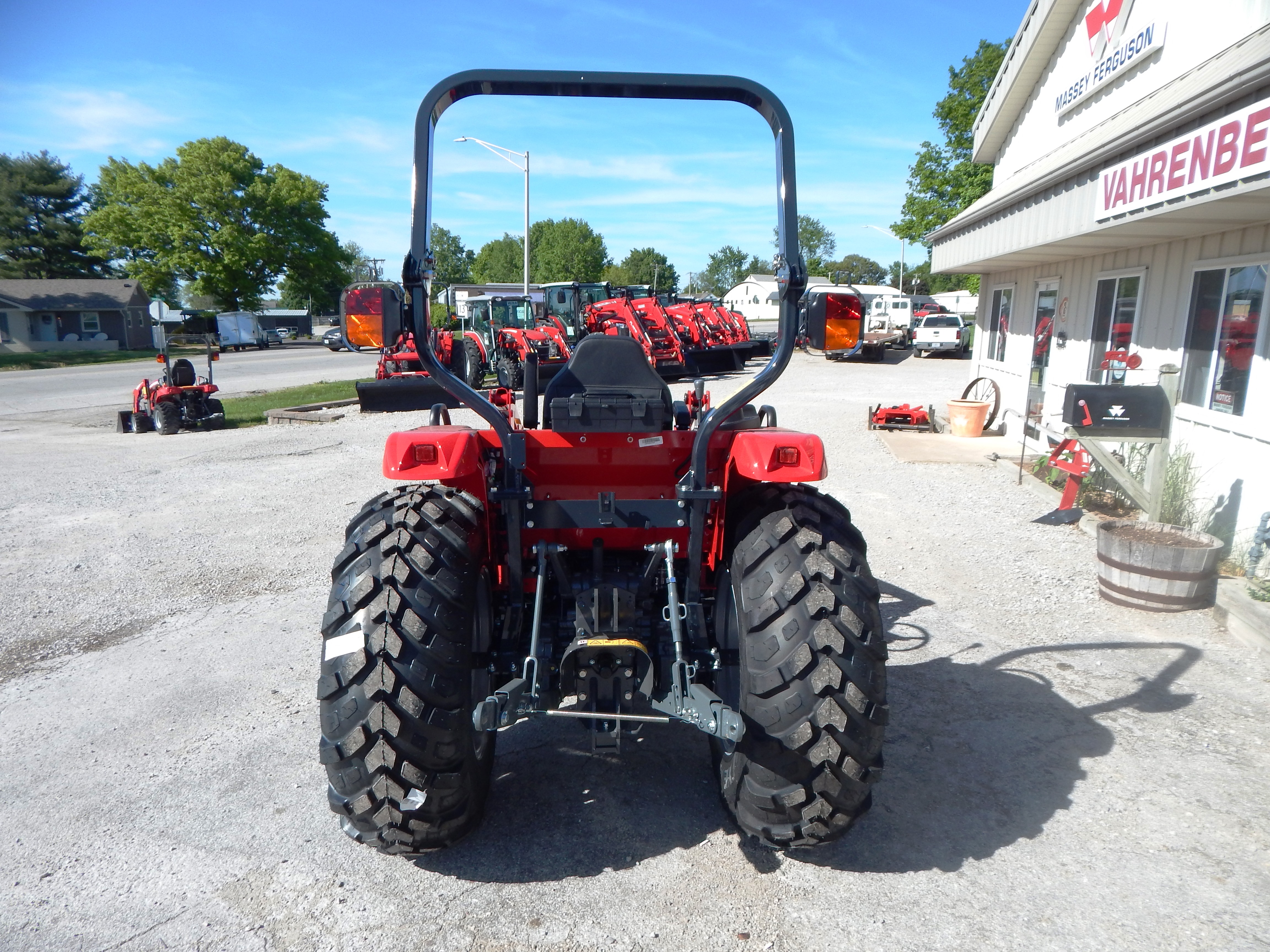 2025 Massey Ferguson 1M.35 eHydro Tractor