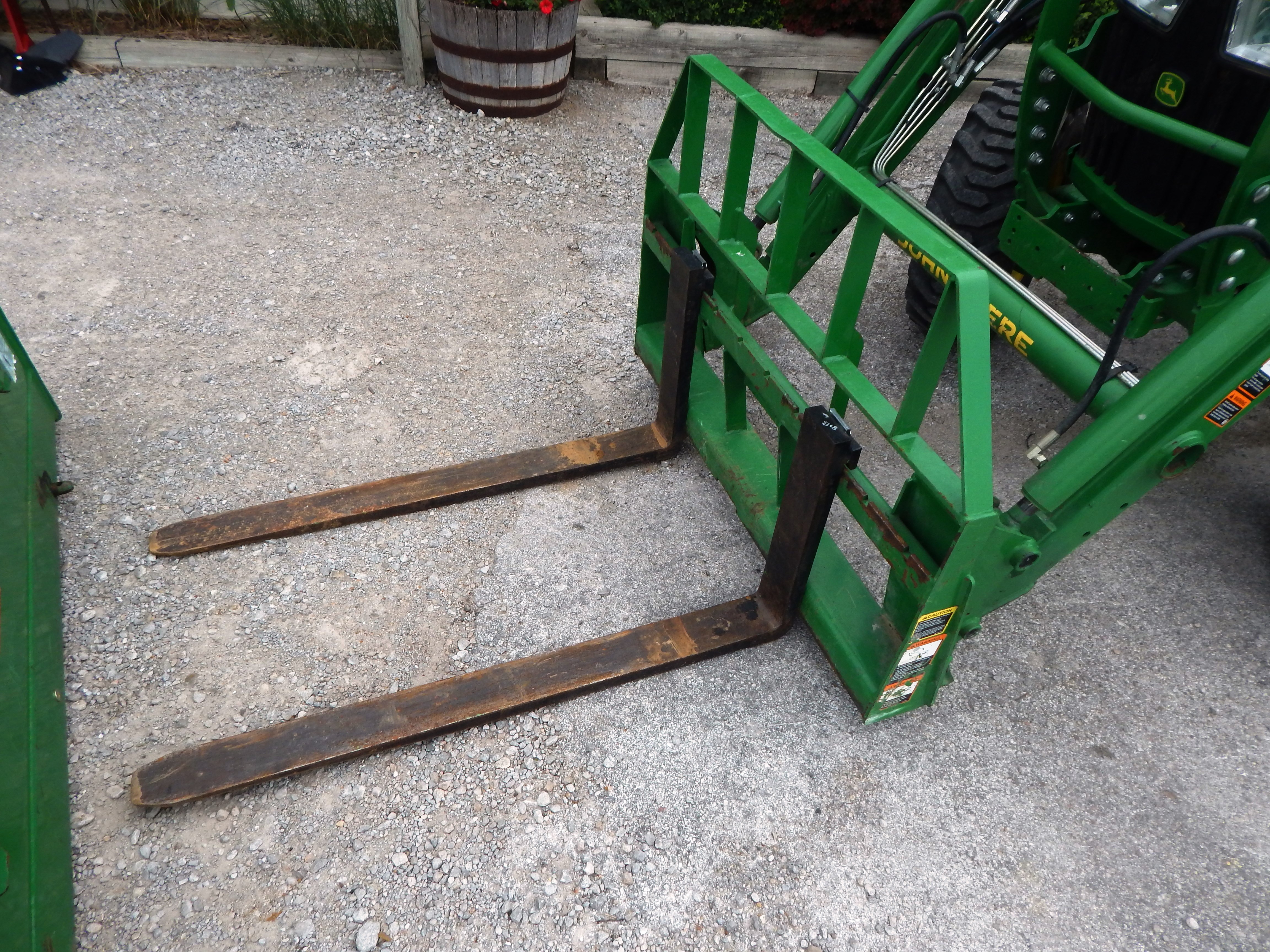 2020 John Deere 4052M Hydro Tractor