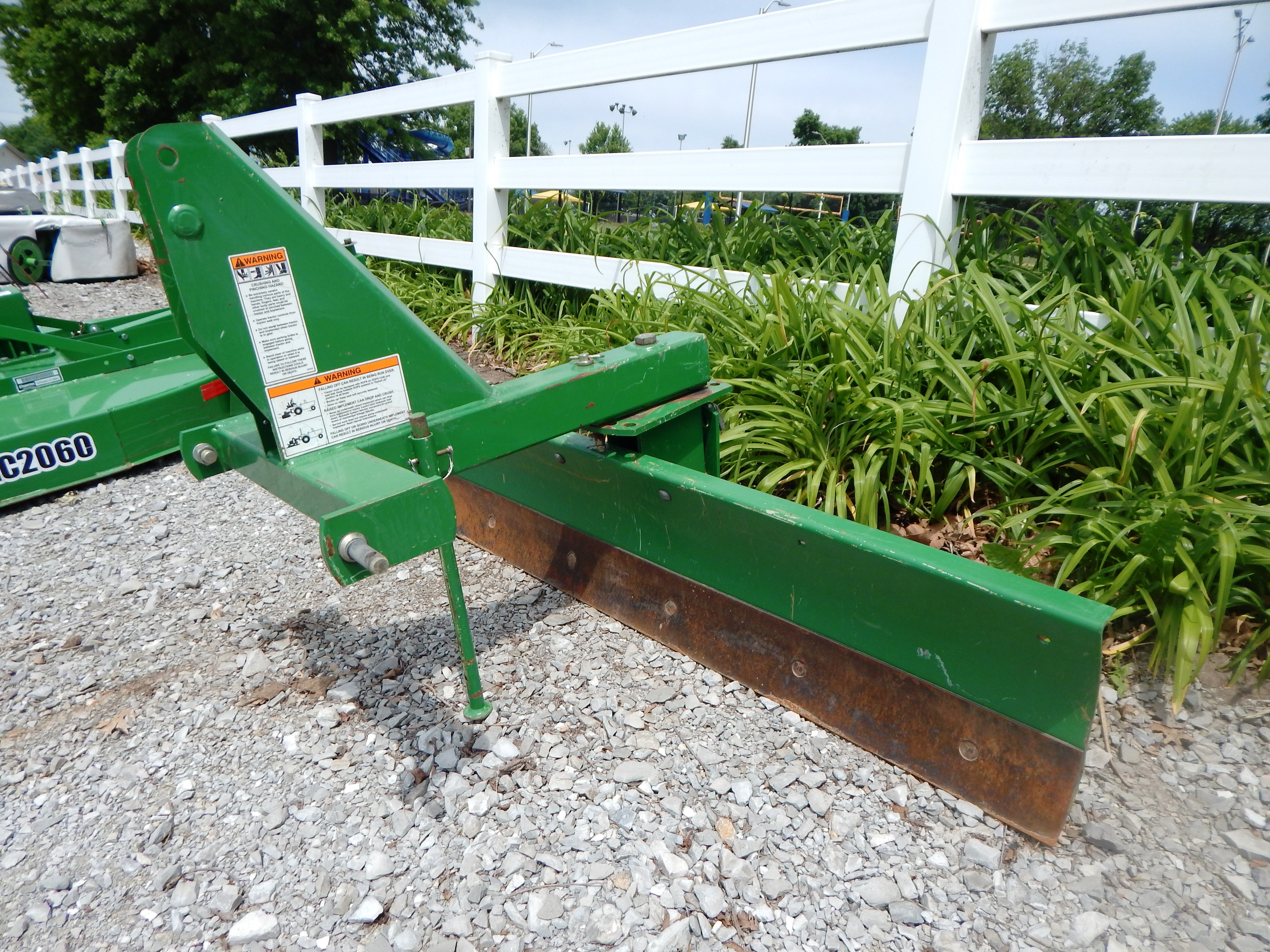 2019 Frontier RB2072 Blade