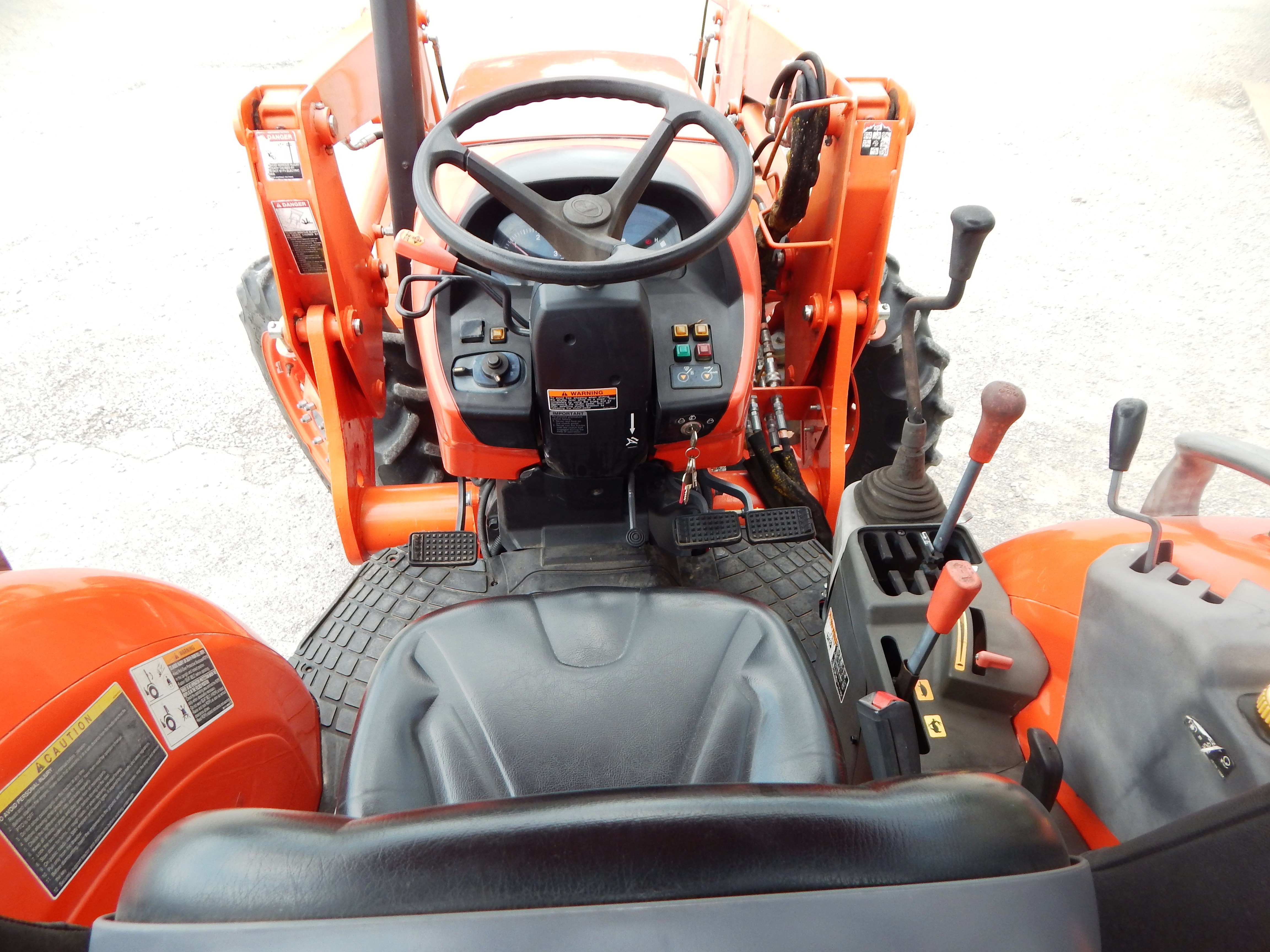 2014 Kubota M7060 Tractor