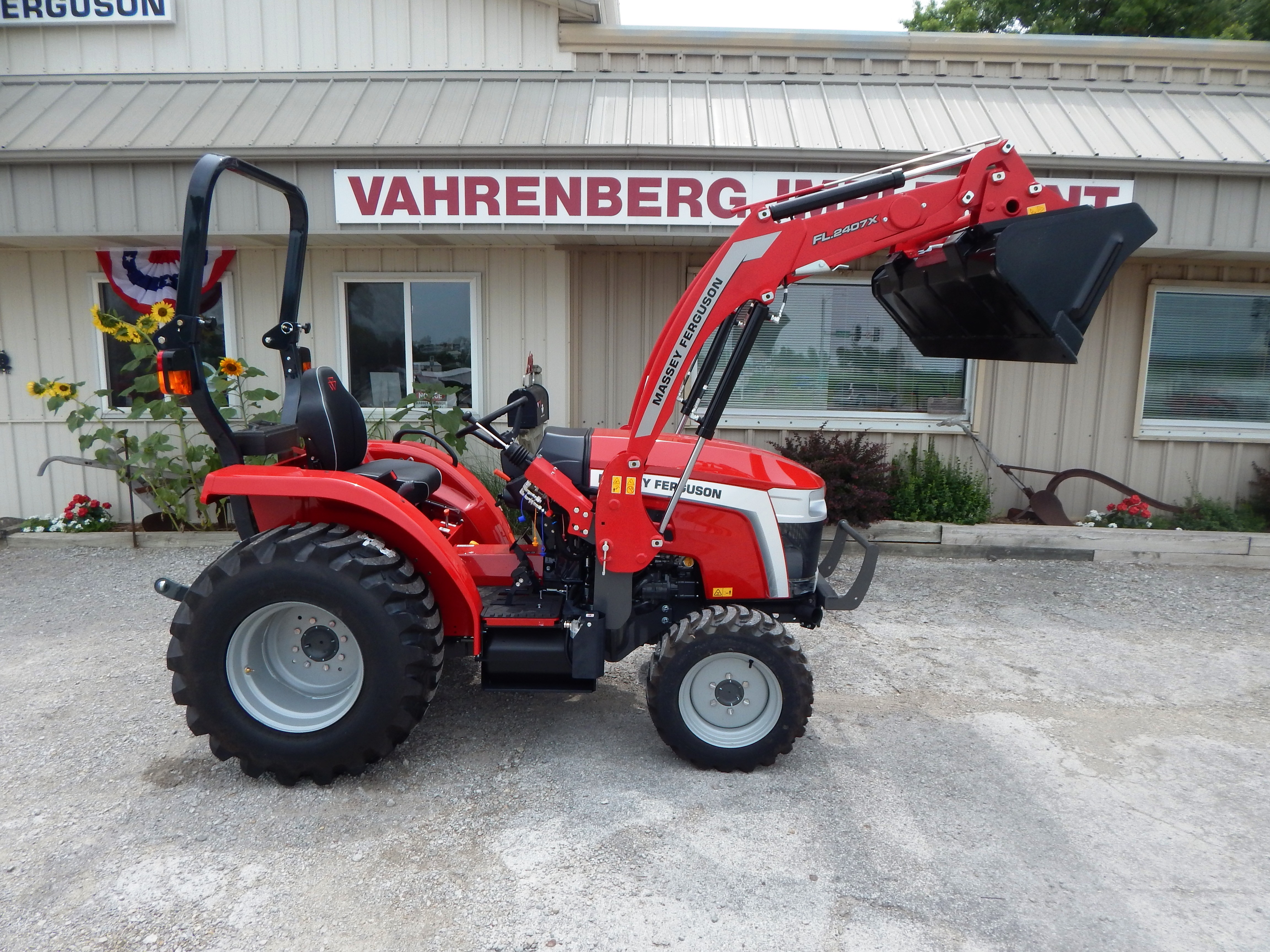 2025 Massey Ferguson 1E.40 Hydrostat Tractor