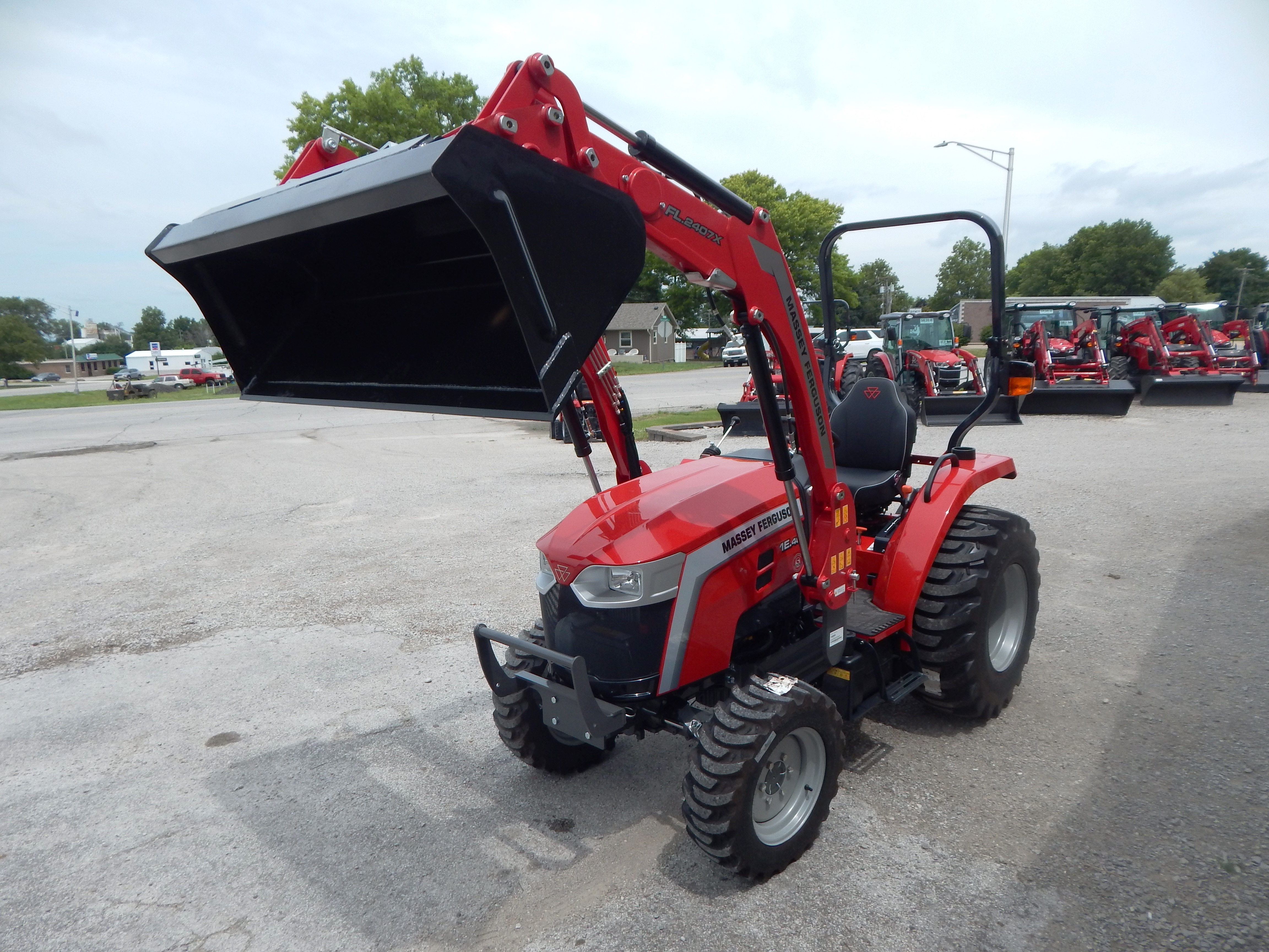 2025 Massey Ferguson 1E.40 Hydrostat Tractor