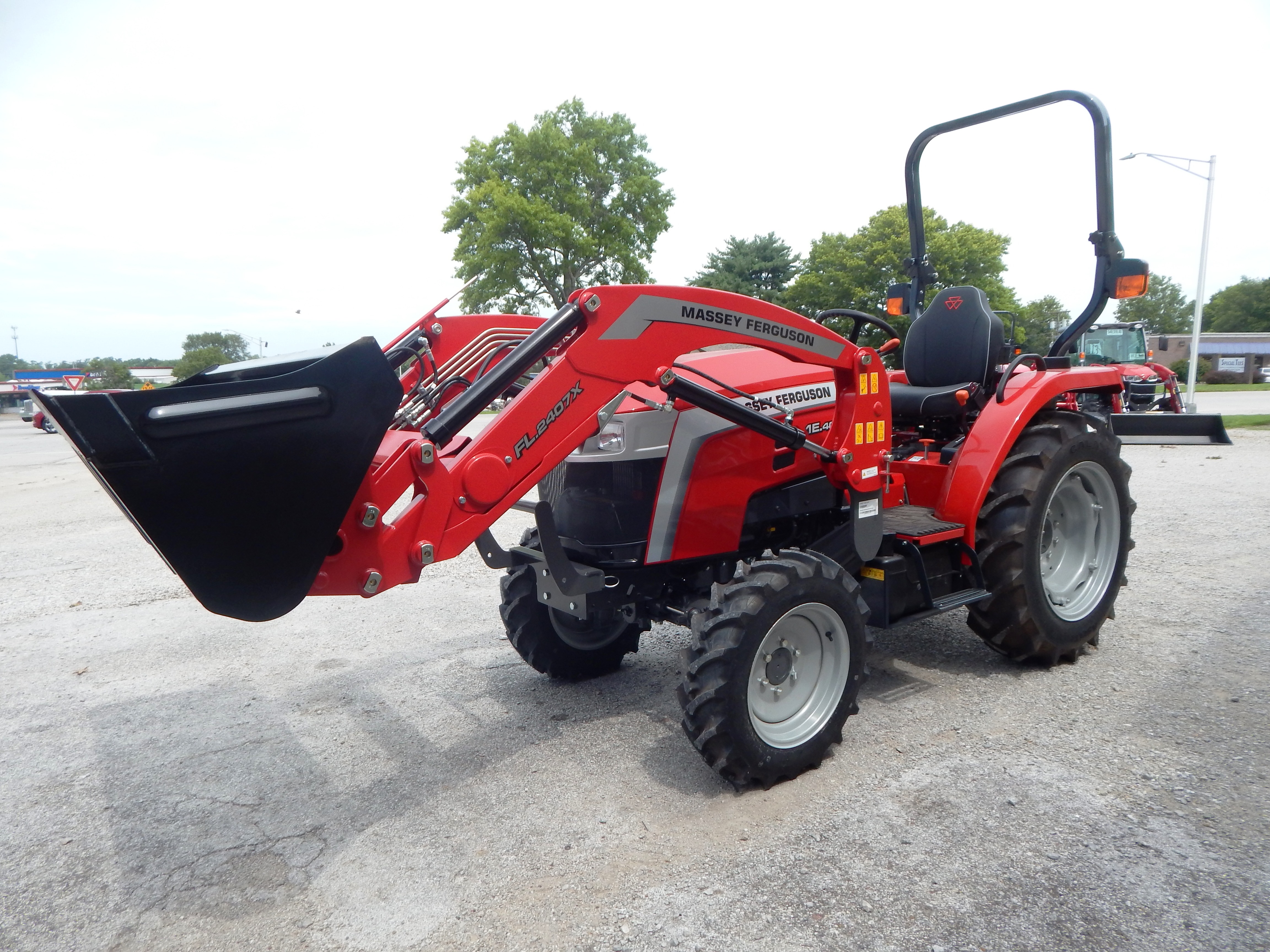2025 Massey Ferguson 1E.40 Shuttle Tractor