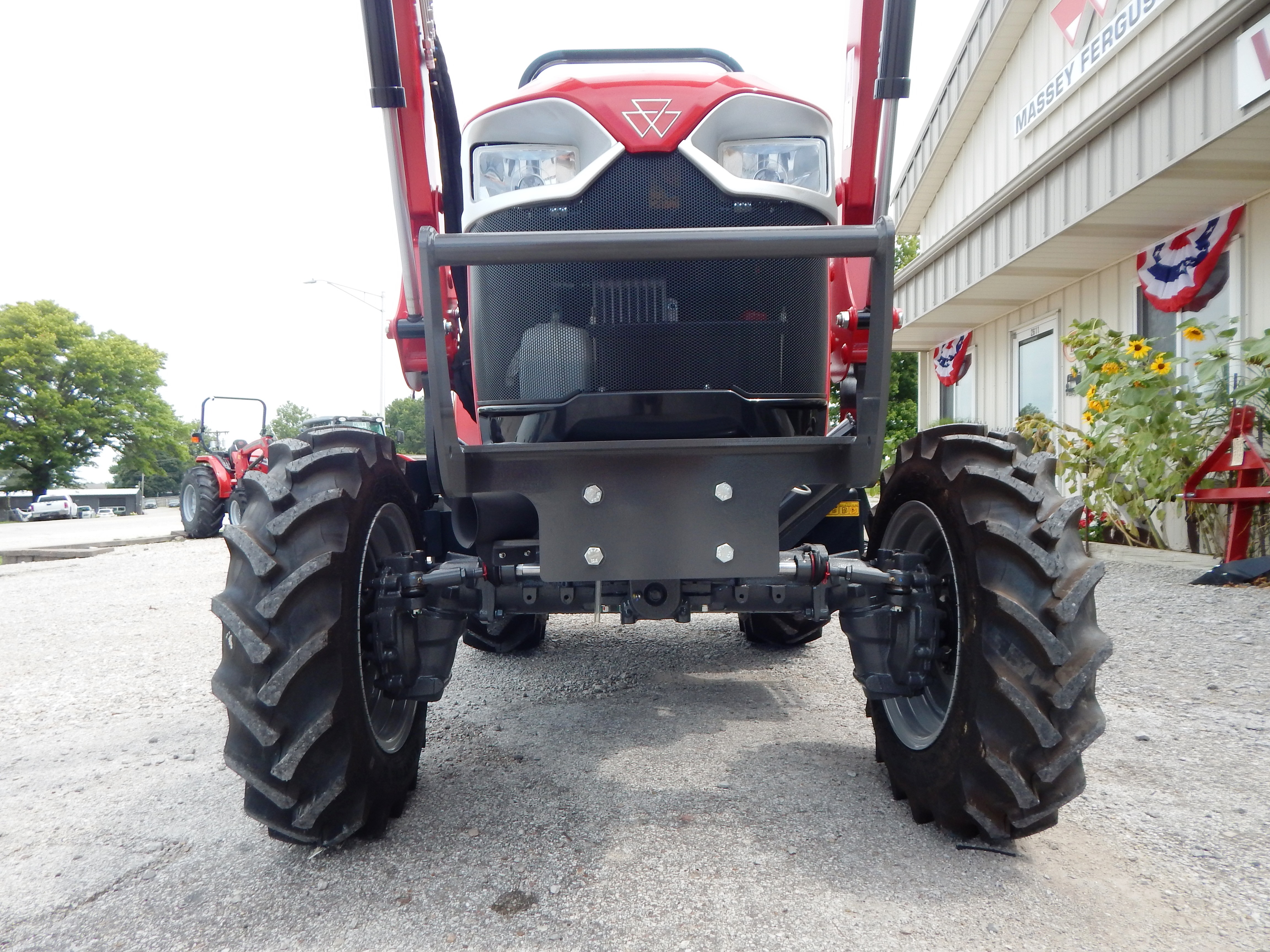 2025 Massey Ferguson 1E.40 Shuttle Tractor