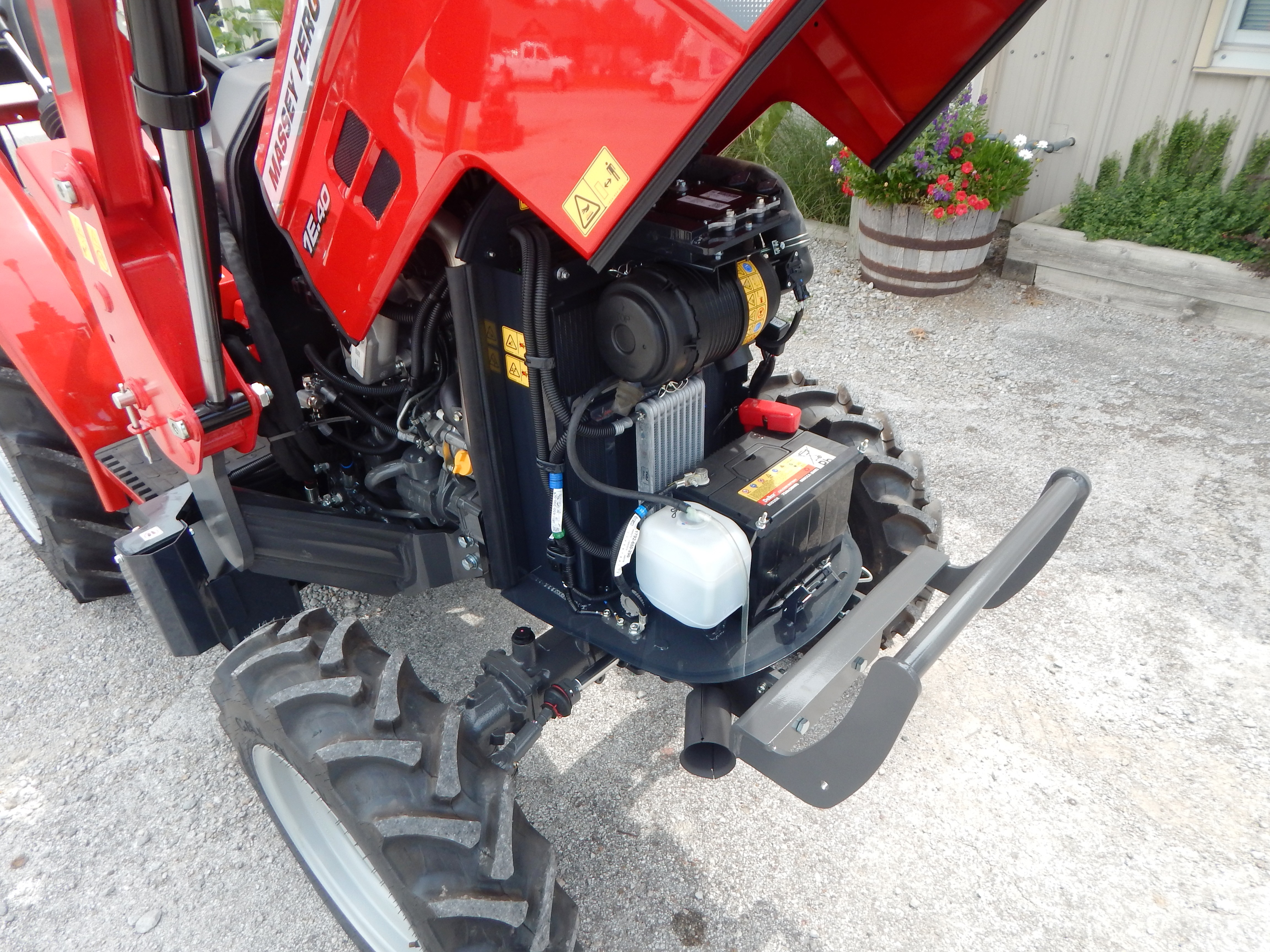 2025 Massey Ferguson 1E.40 Shuttle Tractor