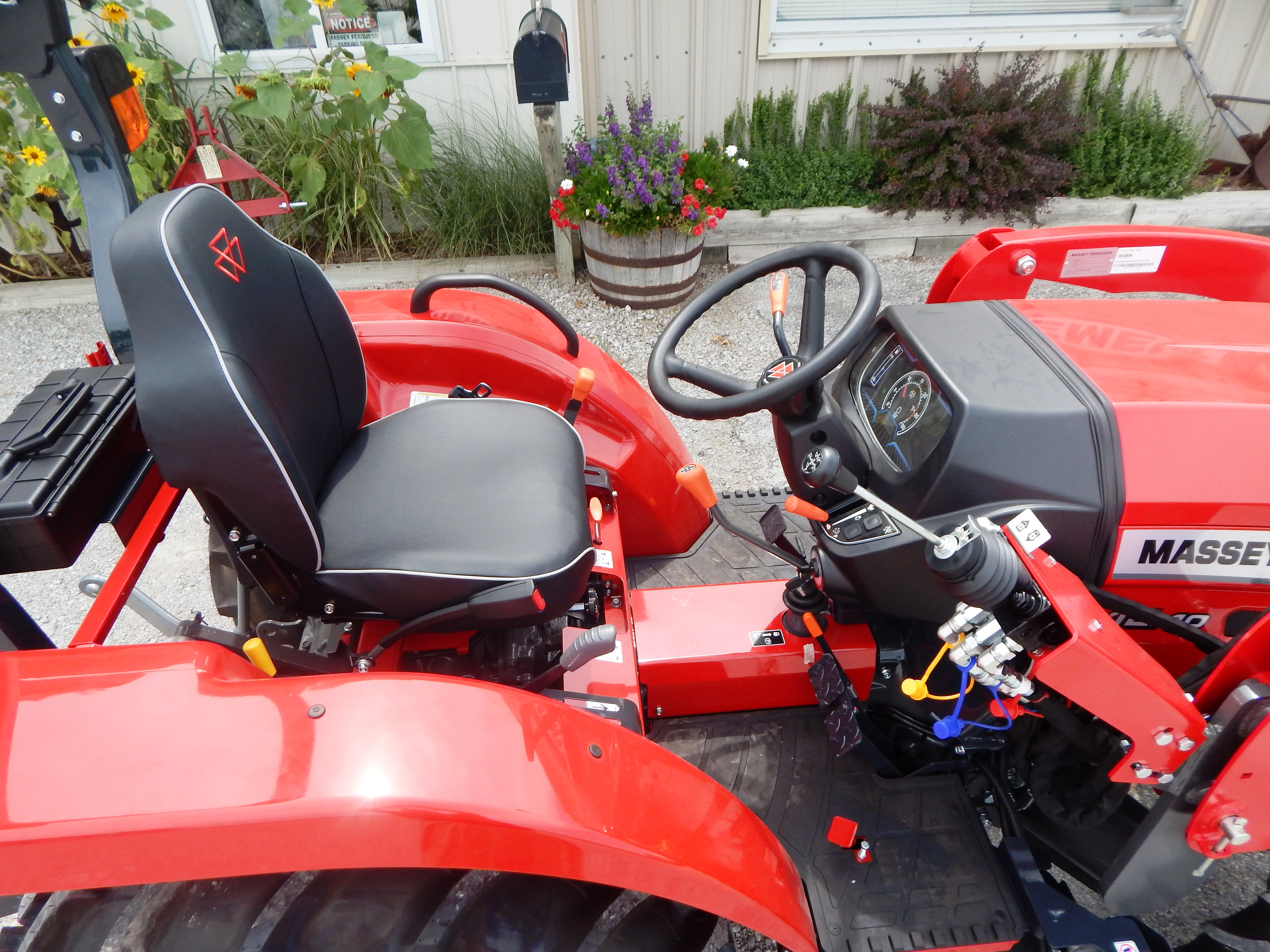 2025 Massey Ferguson 1E.40 Shuttle Tractor