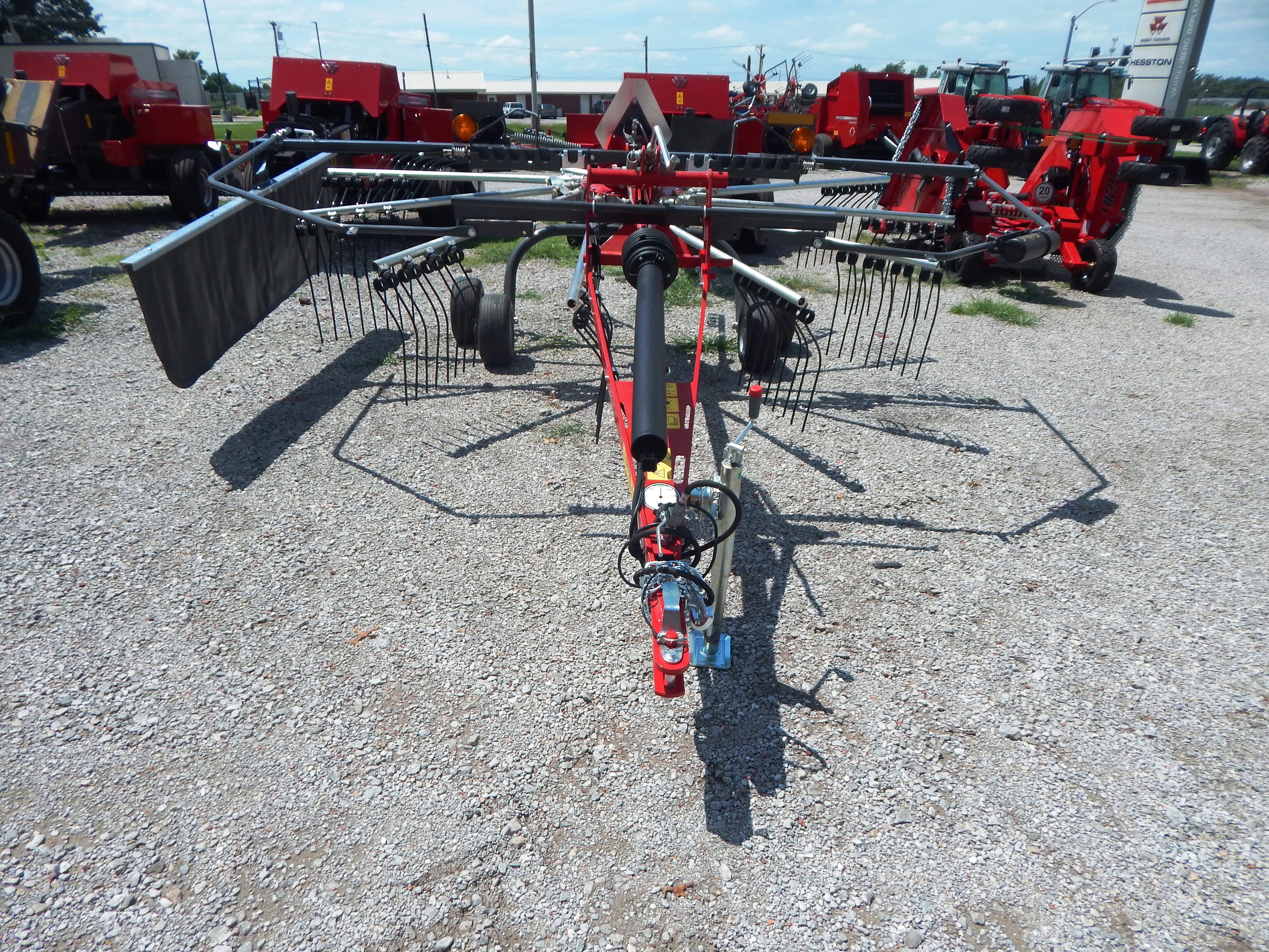 2025 Massey Ferguson RK451T Rake/Rotary