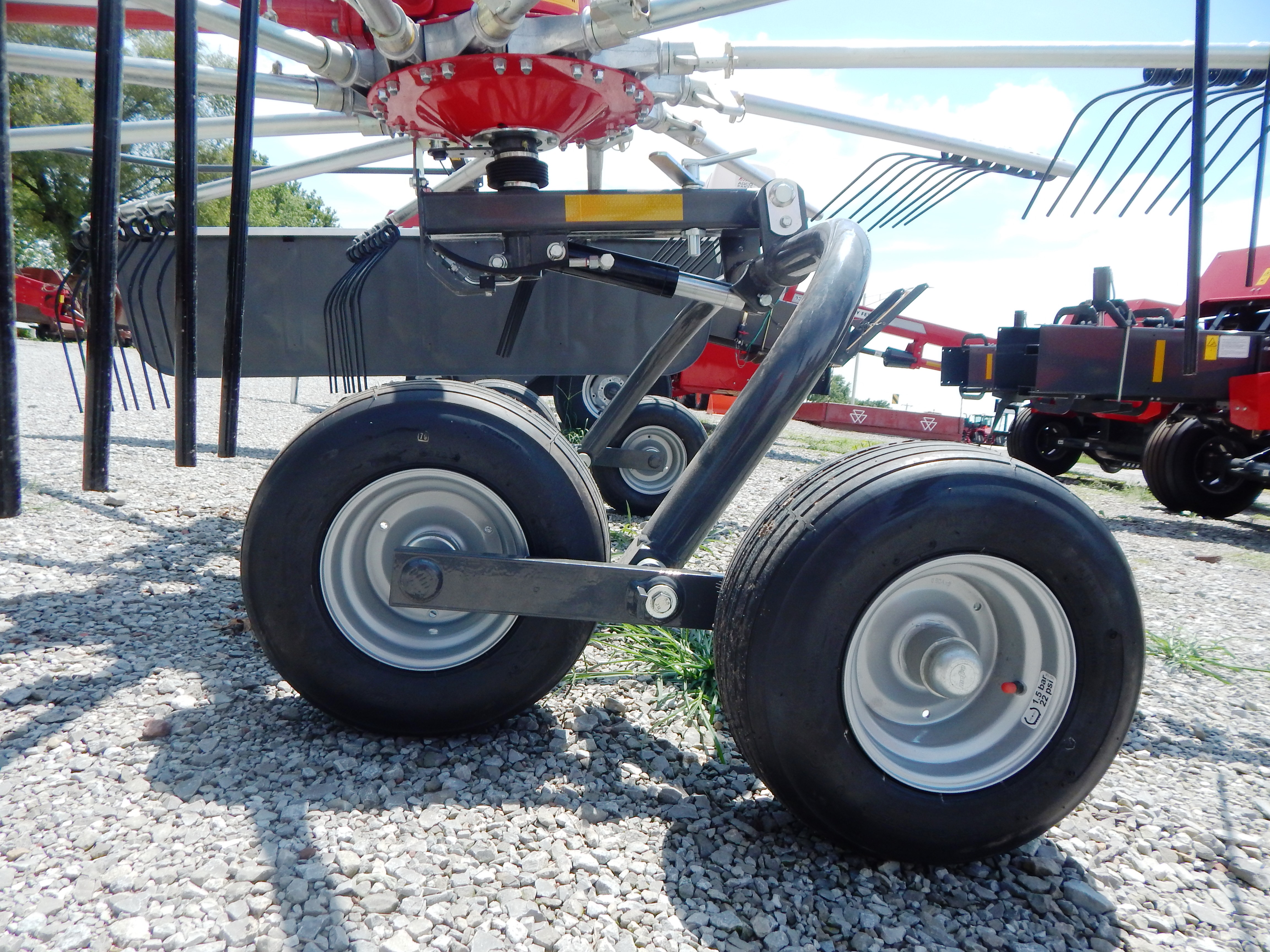 2025 Massey Ferguson RK451T Rake/Rotary