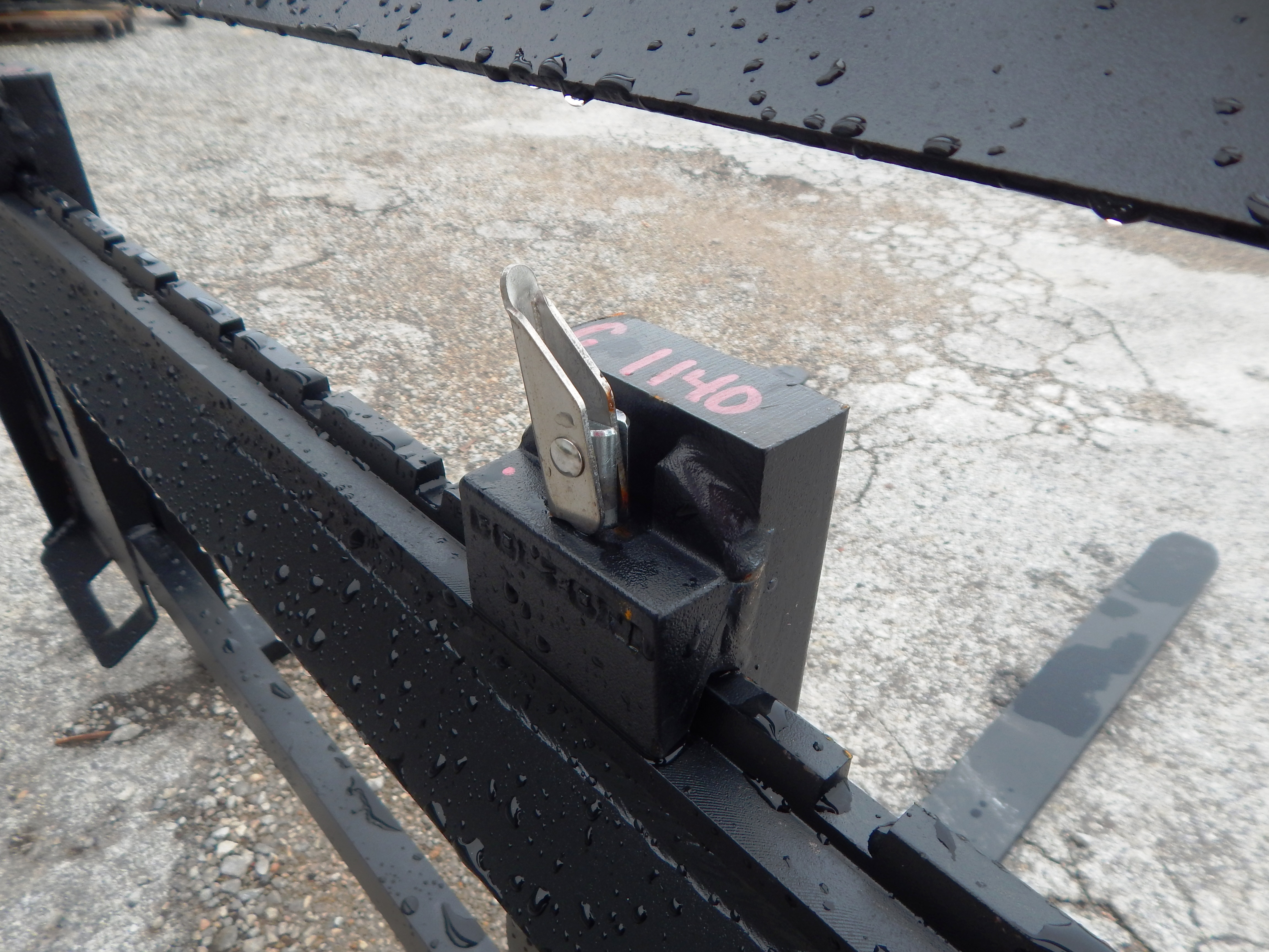 2025 Alo Quicke C1140 Pallet Fork