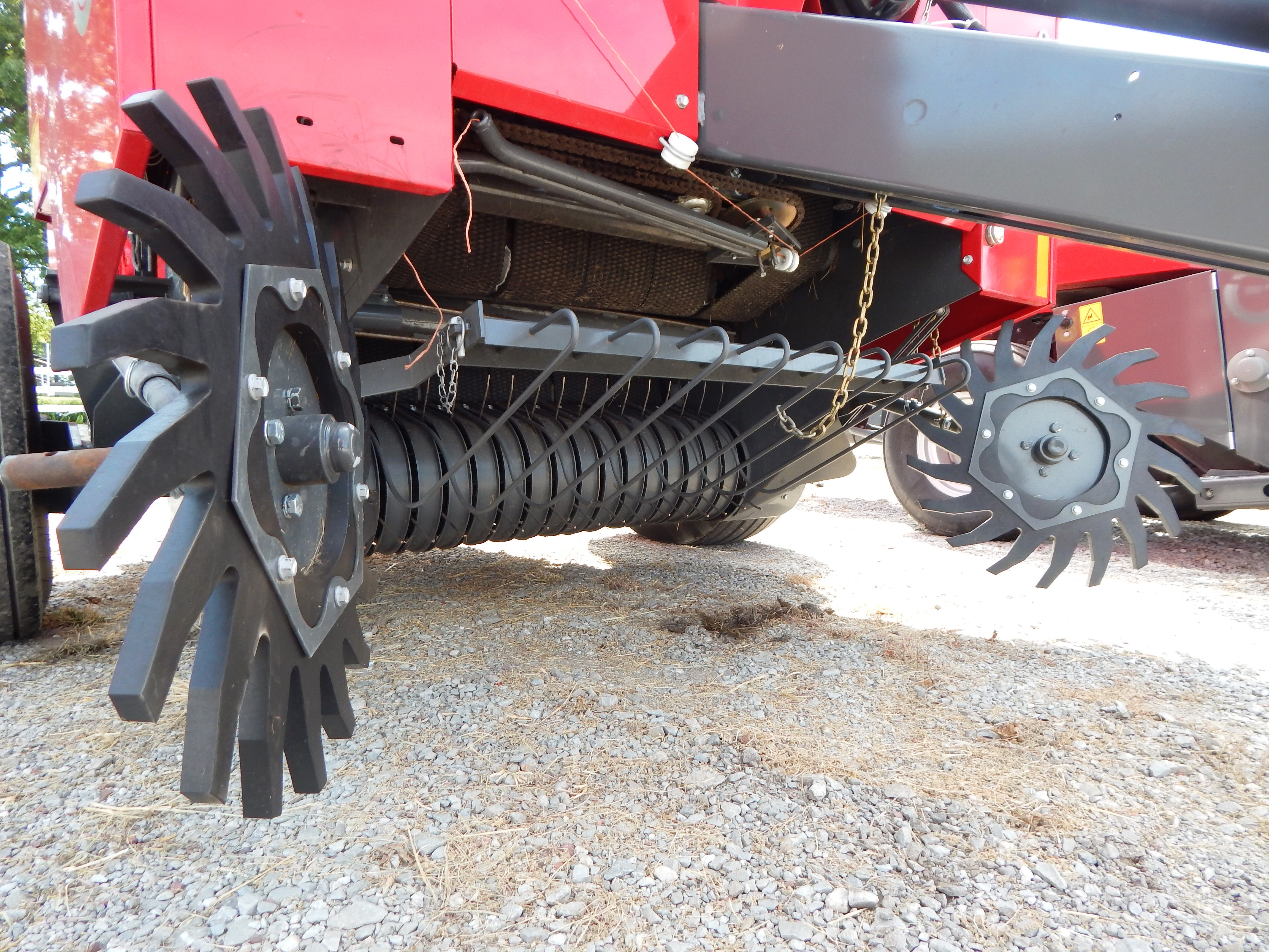 2023 Massey Ferguson 1745D Baler/Round