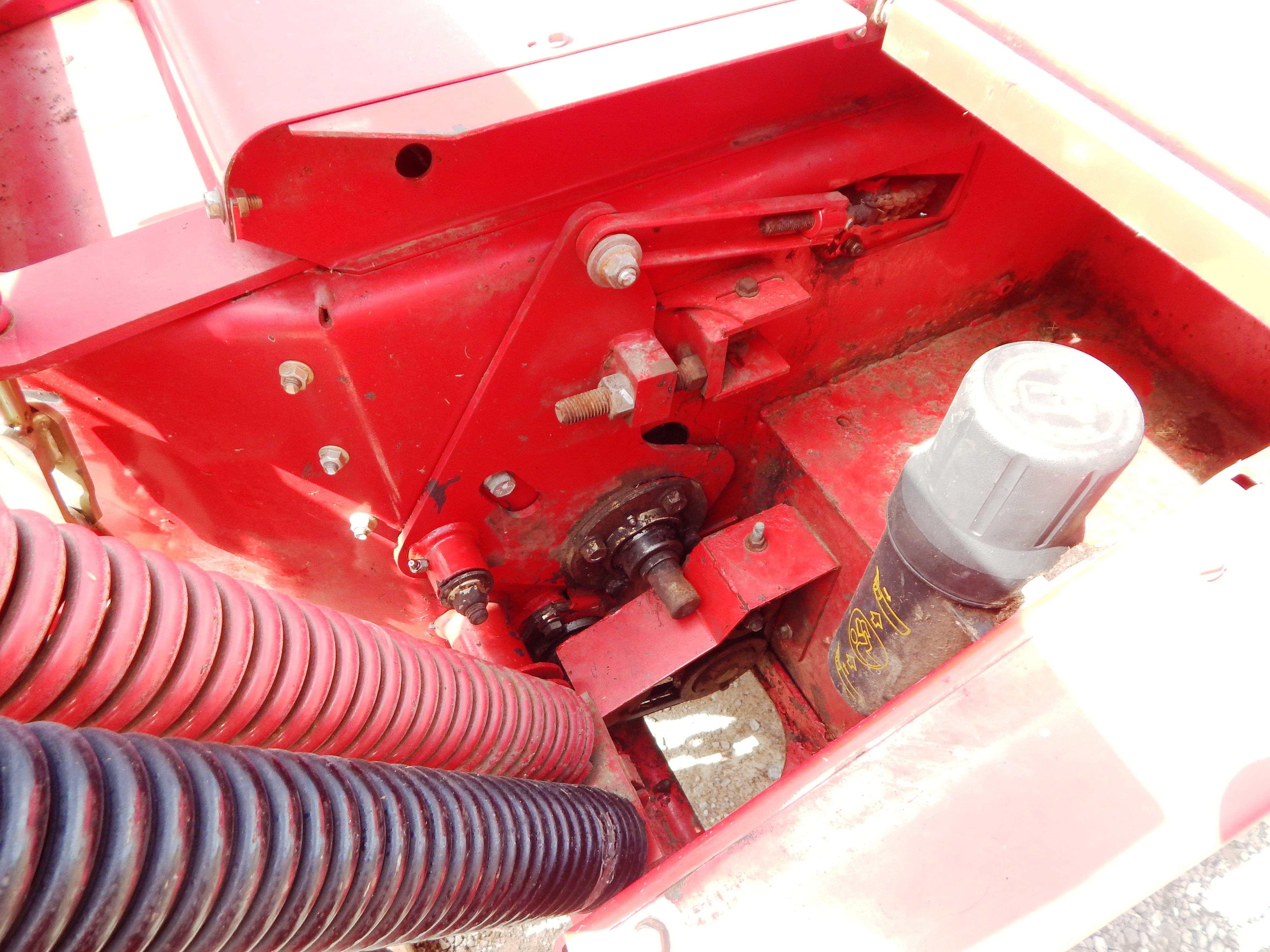 2013 Massey Ferguson 1372 Mower Conditioner/Disc