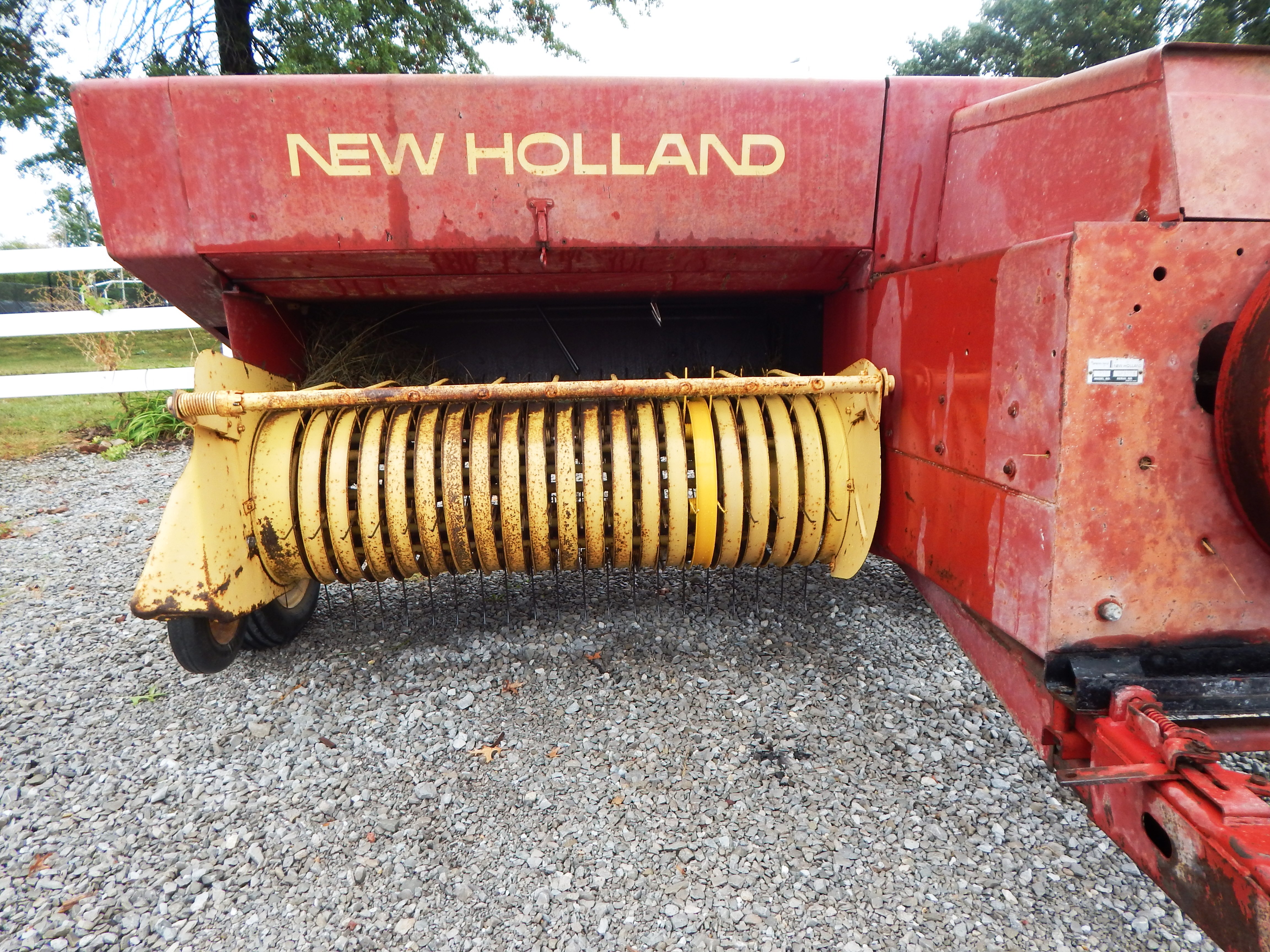 1972 New Holland 276 Baler/Square