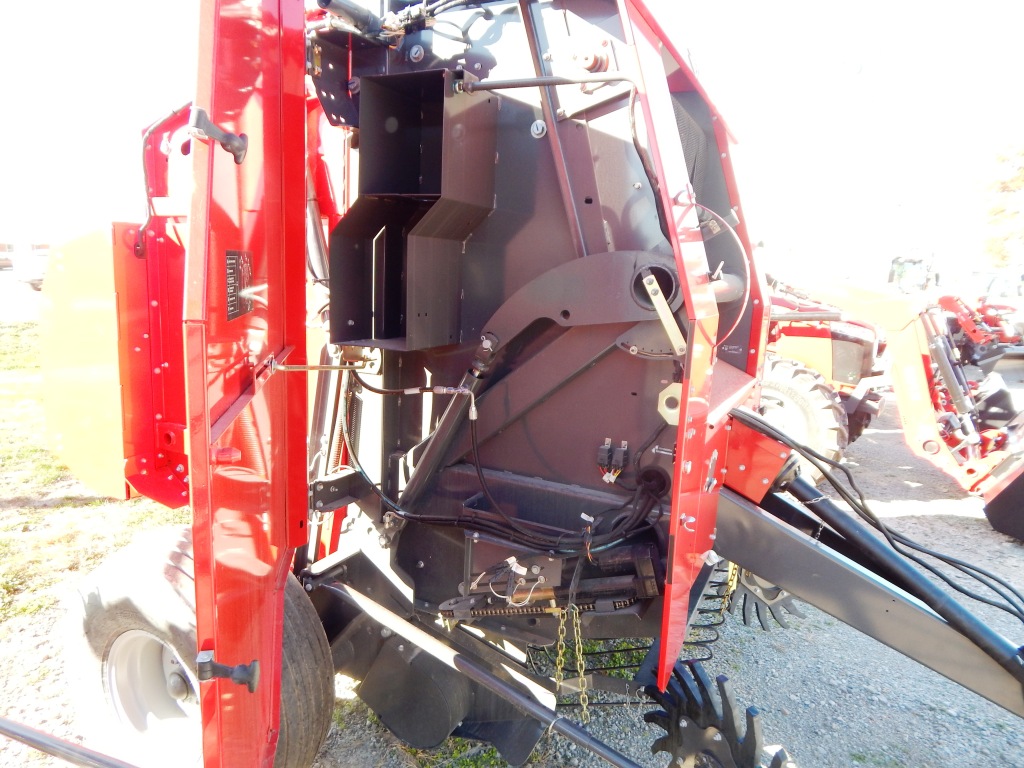 2024 Massey Ferguson 1745D Baler/Round