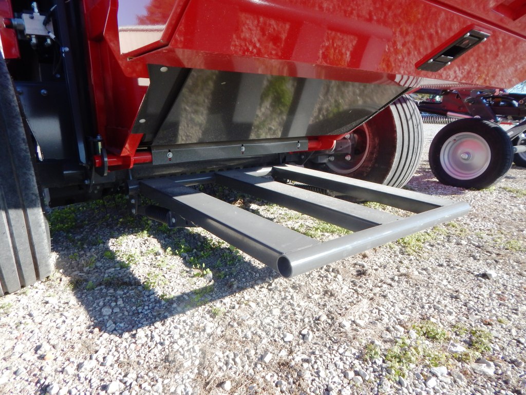 2024 Massey Ferguson 1745D Baler/Round