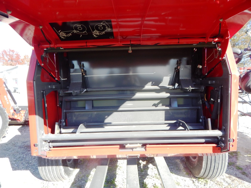2024 Massey Ferguson 1745D Baler/Round
