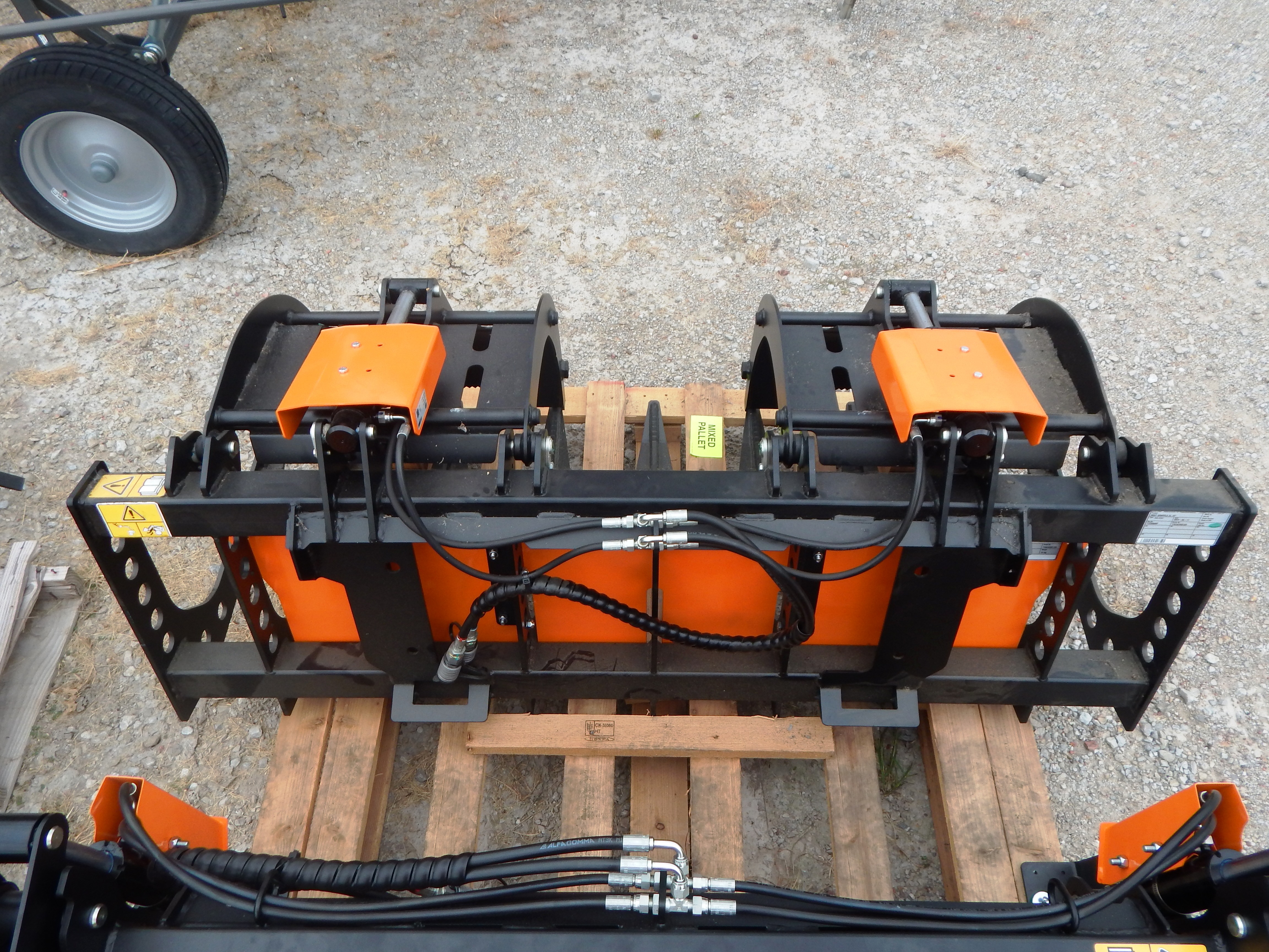 2025 Alo Quicke CL72 Grapple