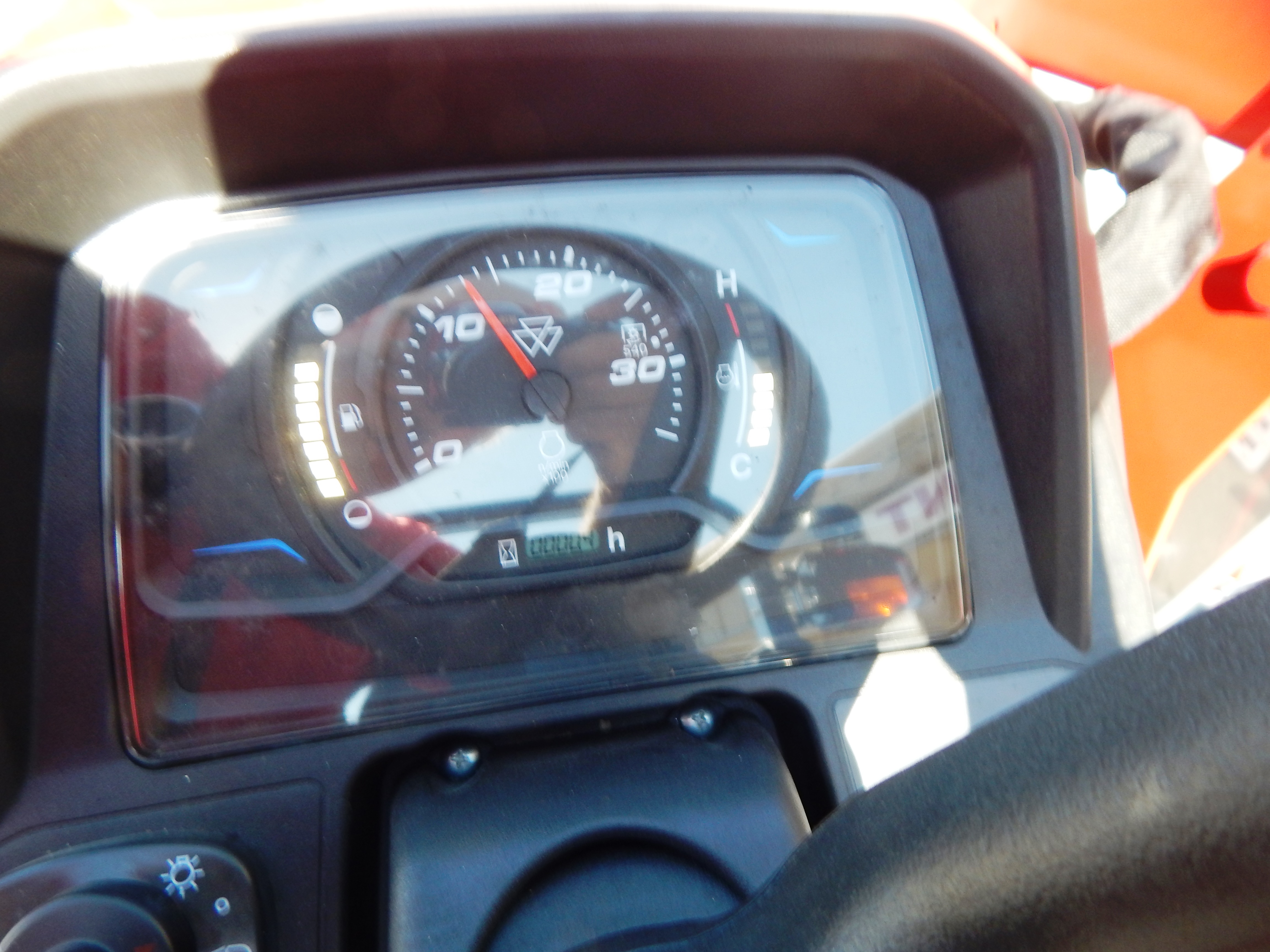 2025 Massey Ferguson 1GC.25 Hydro Tractor