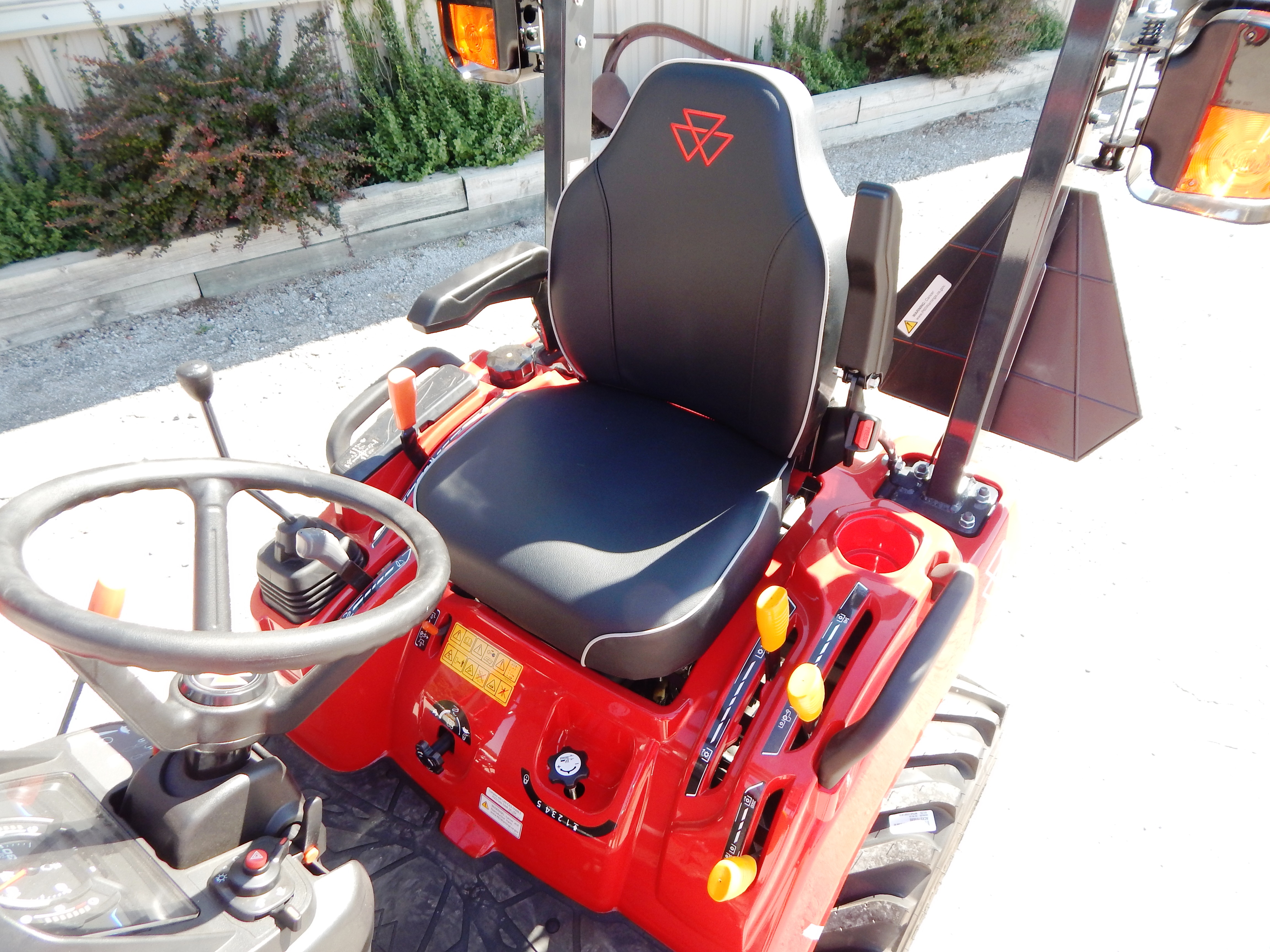 2025 Massey Ferguson 1GC.25 Hydro Tractor