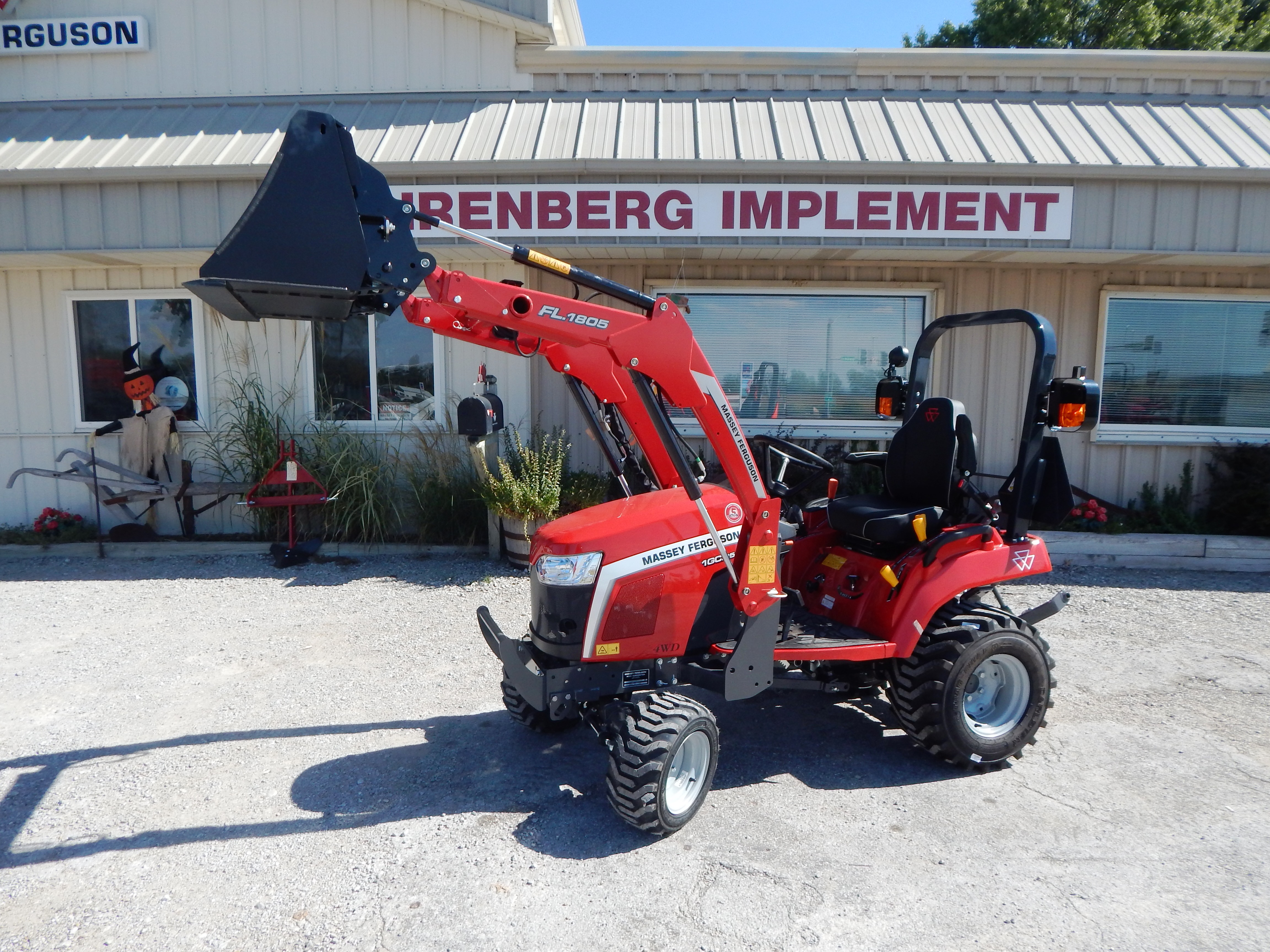 2025 Massey Ferguson 1GC.25 Hydro Tractor