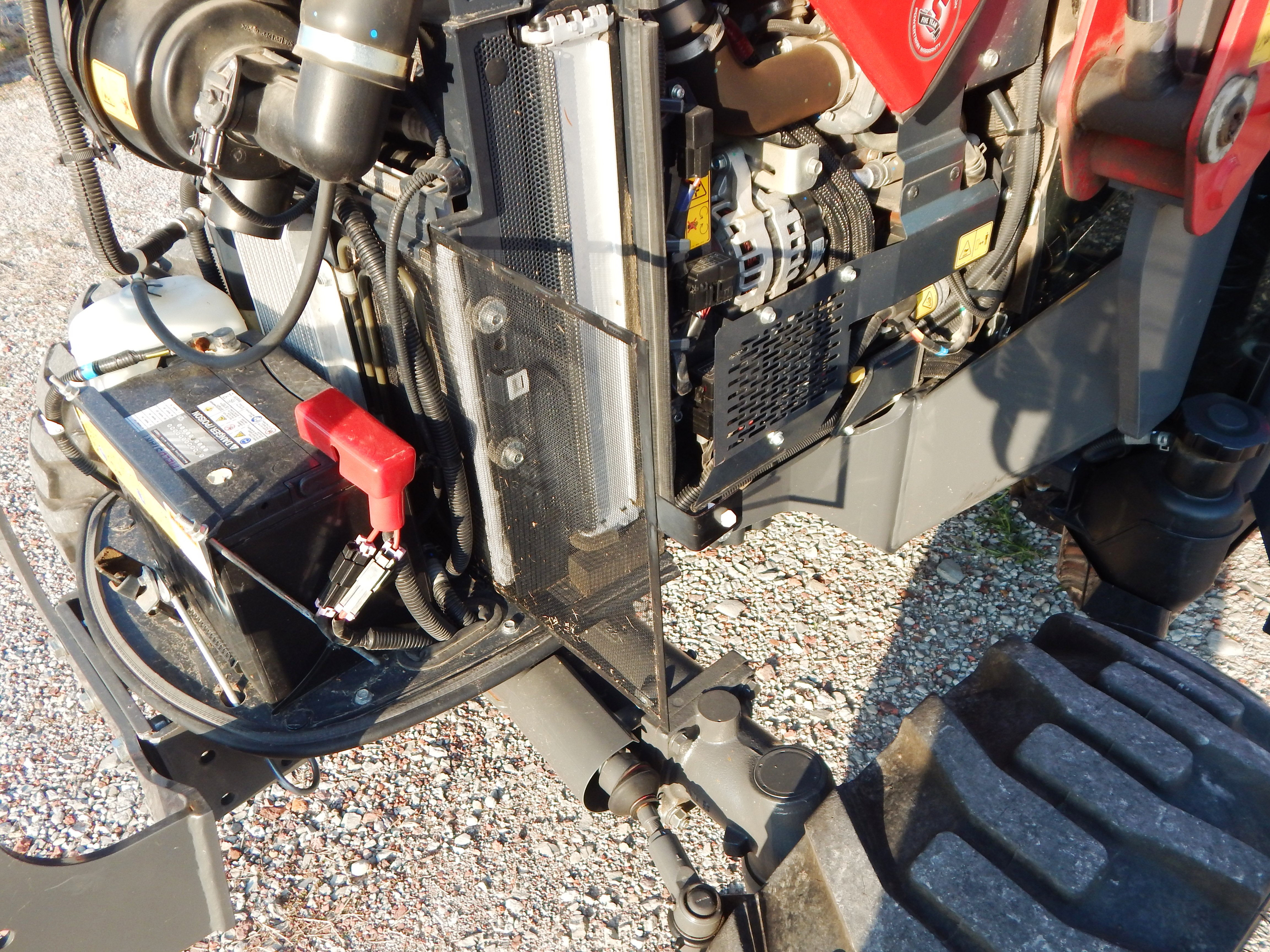 2023 Massey Ferguson 1840M eHydro Deluxe Cab Tractor