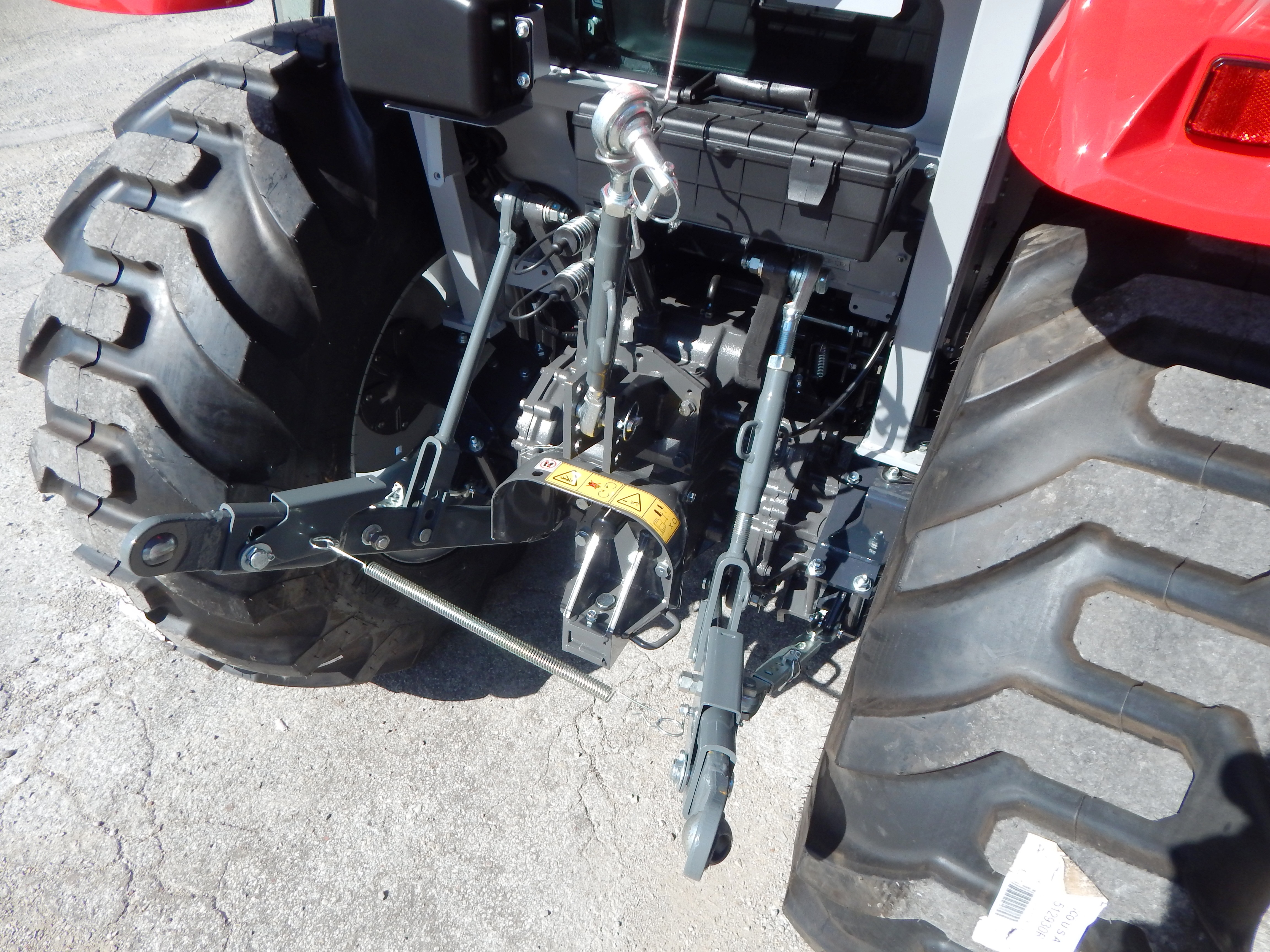 2025 Massey Ferguson 1M.40 eHydro Deluxe Cab Tractor