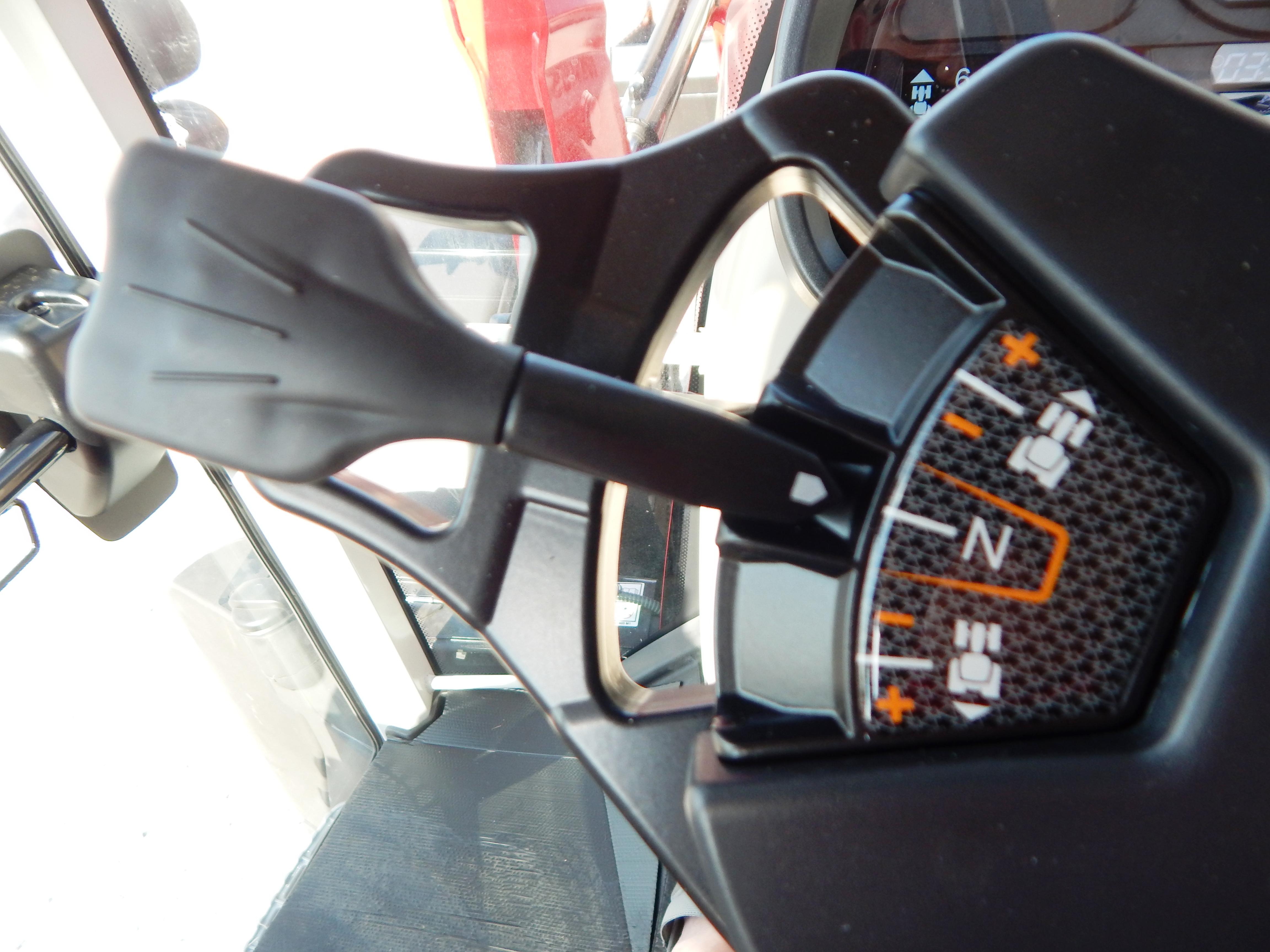 2025 Massey Ferguson 6S.165 Efficient DynaVT Tractor