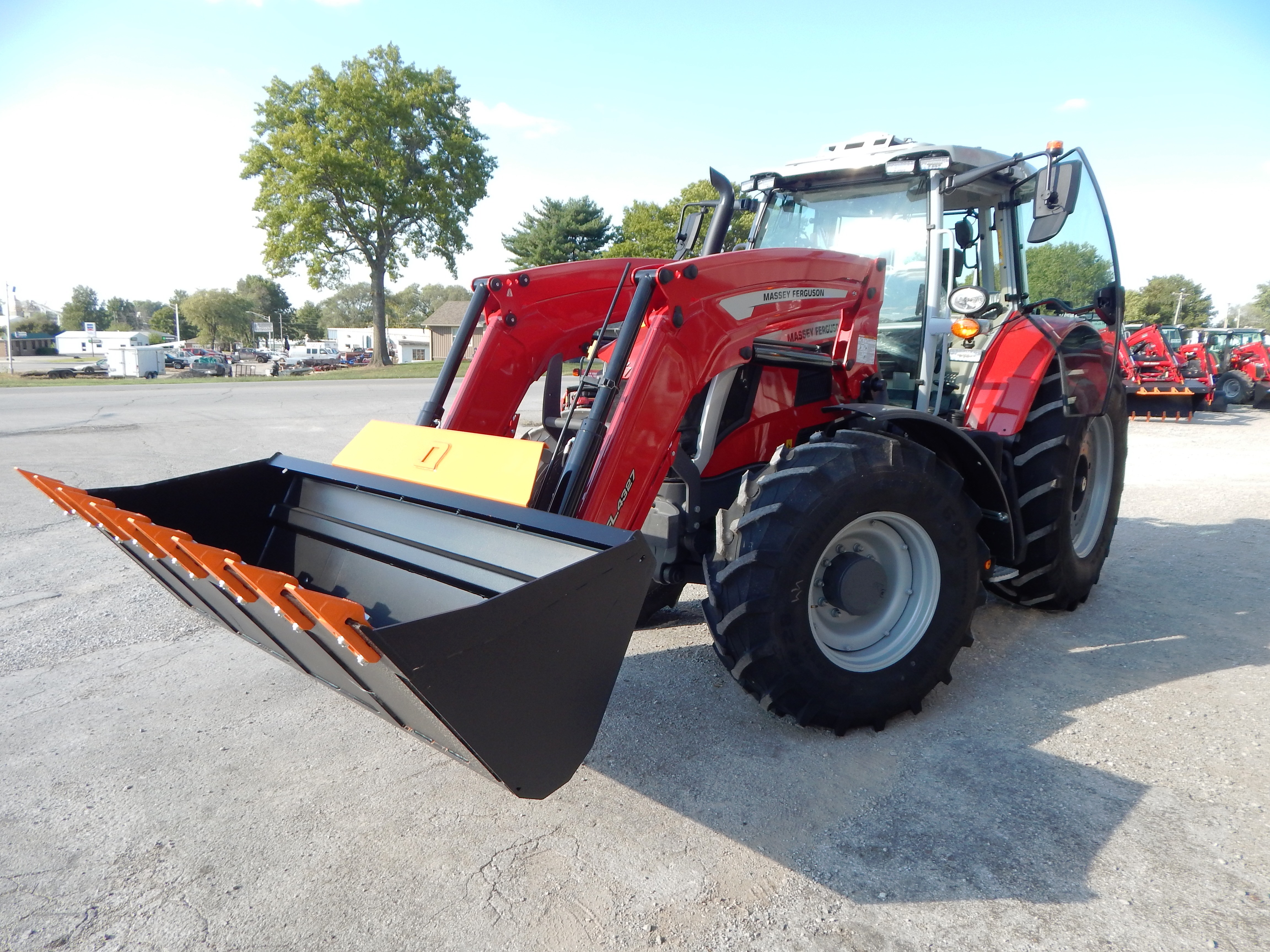 2025 Massey Ferguson 6S.165 Efficient DynaVT Tractor