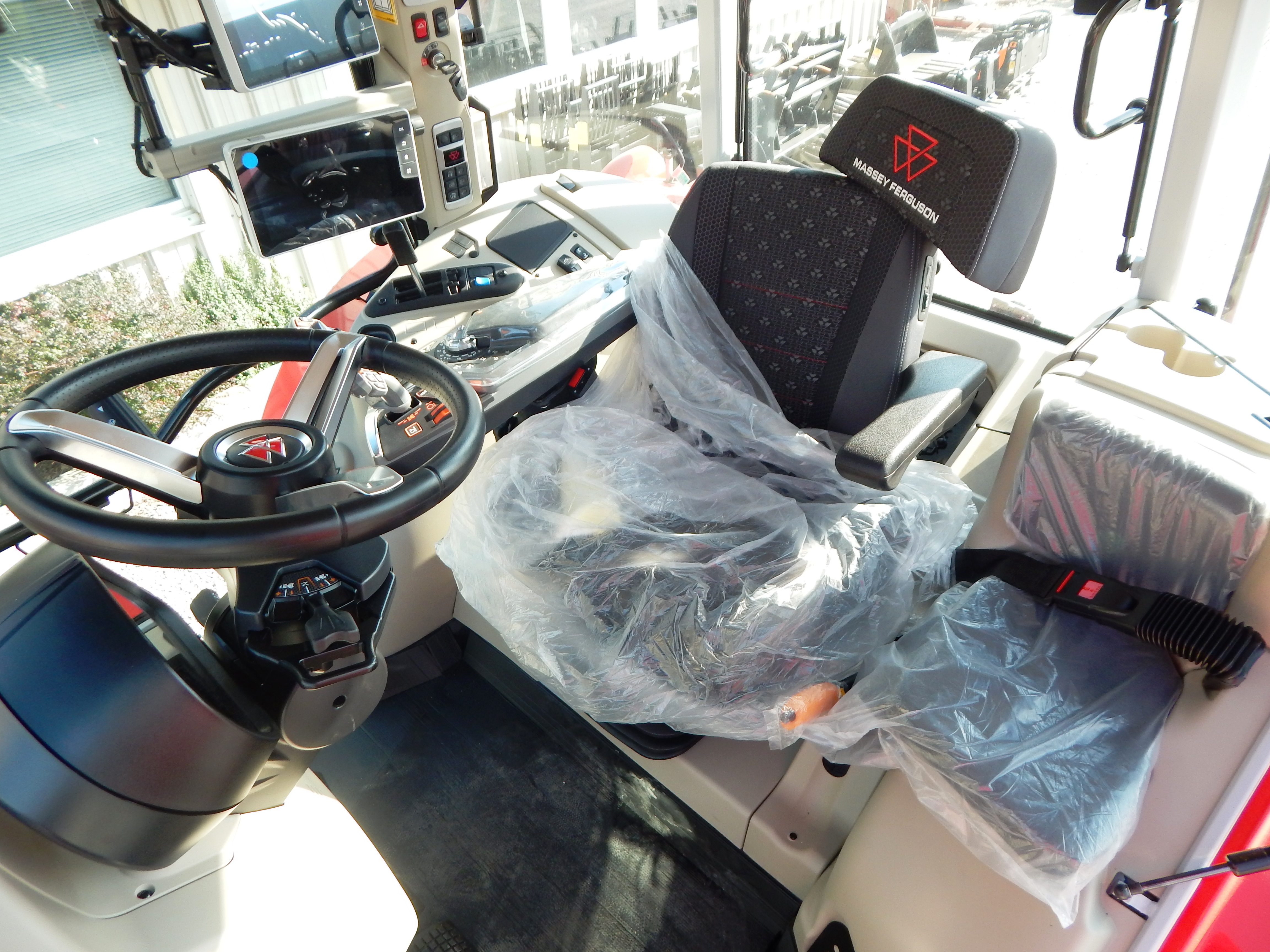 2025 Massey Ferguson 6S.165 Efficient DynaVT Tractor