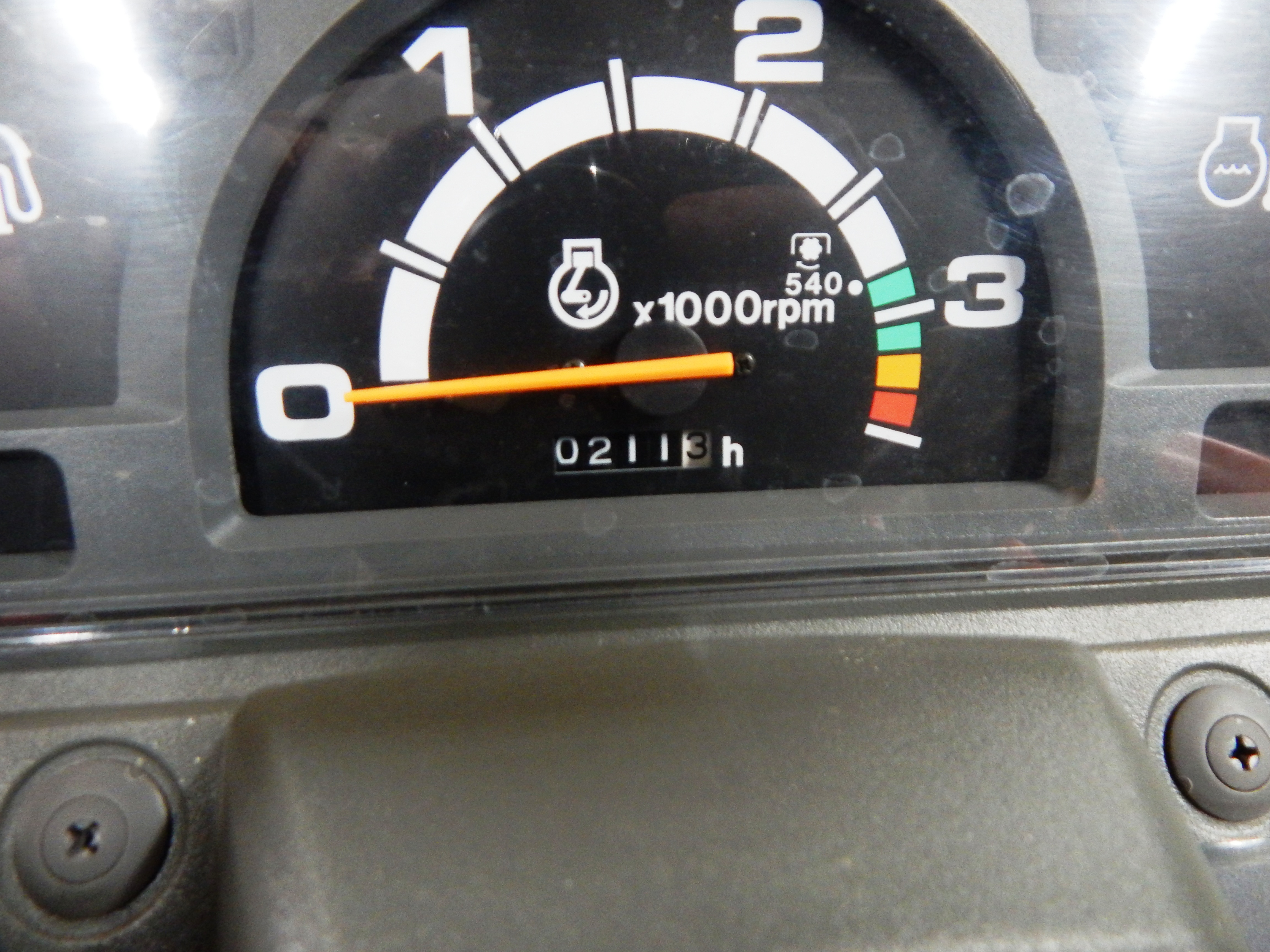 2012 Massey Ferguson GC1715 Tractor