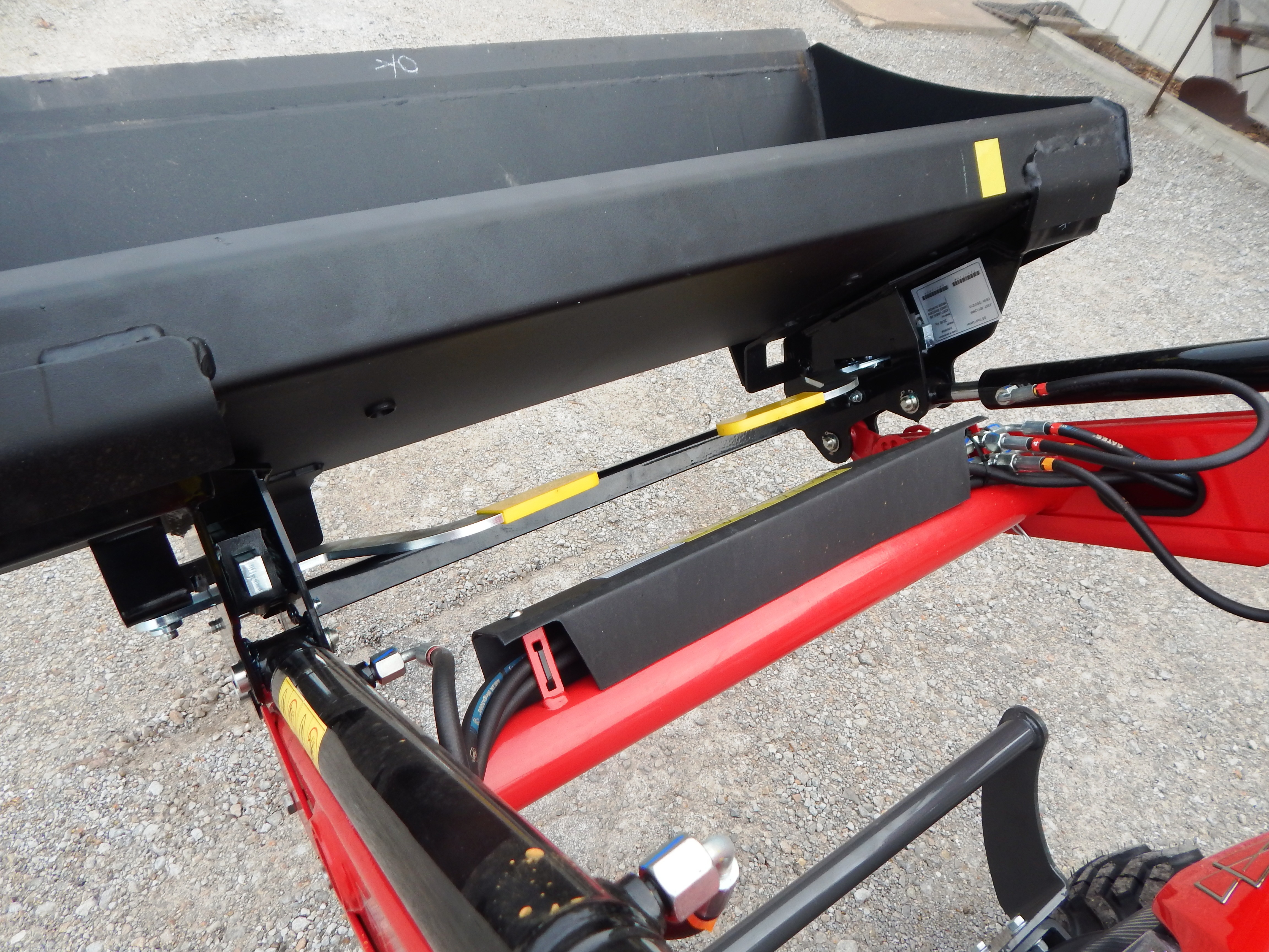 2025 Massey Ferguson 1GC.23B Tractor