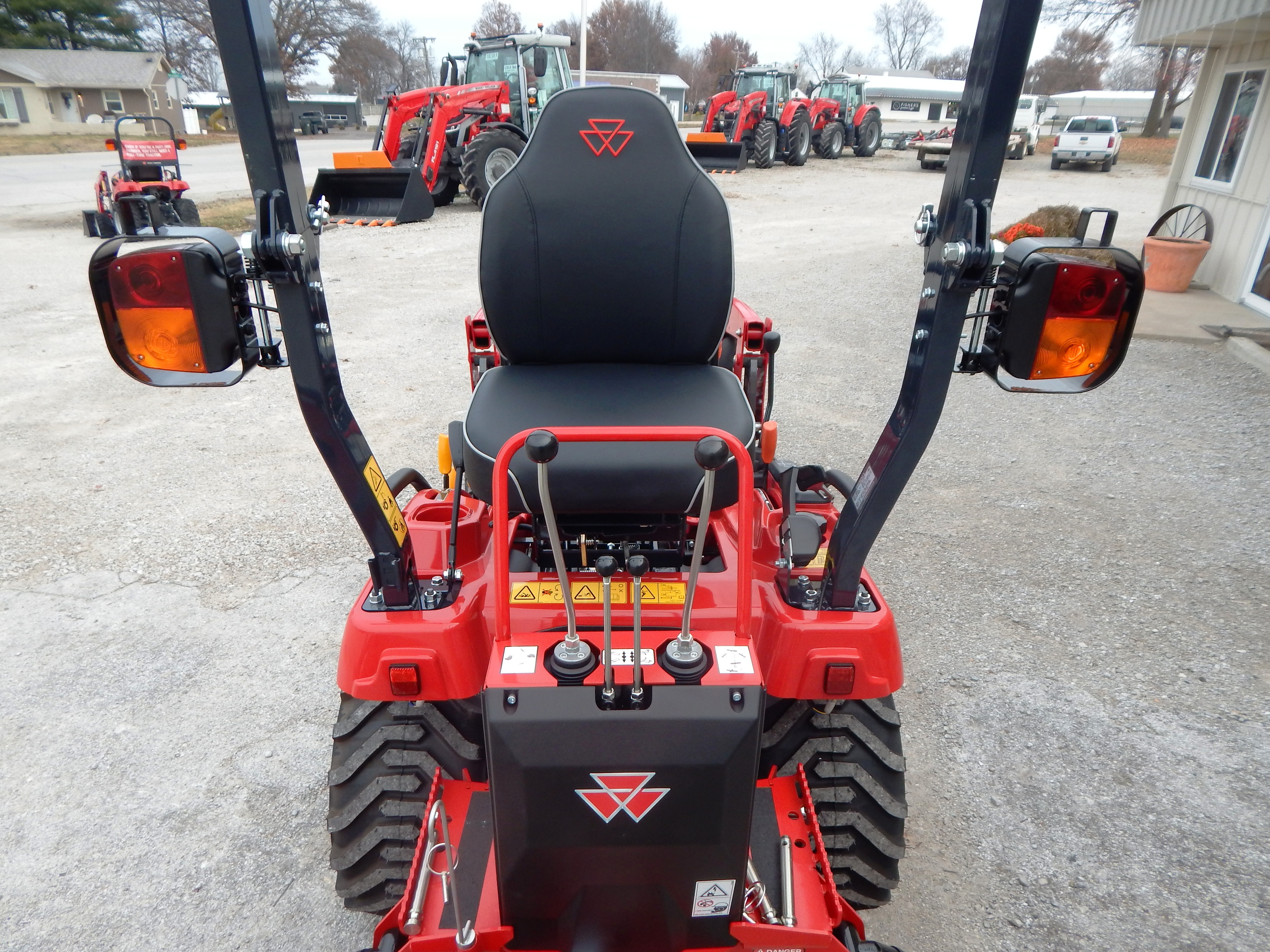 2025 Massey Ferguson 1GC.23B Tractor