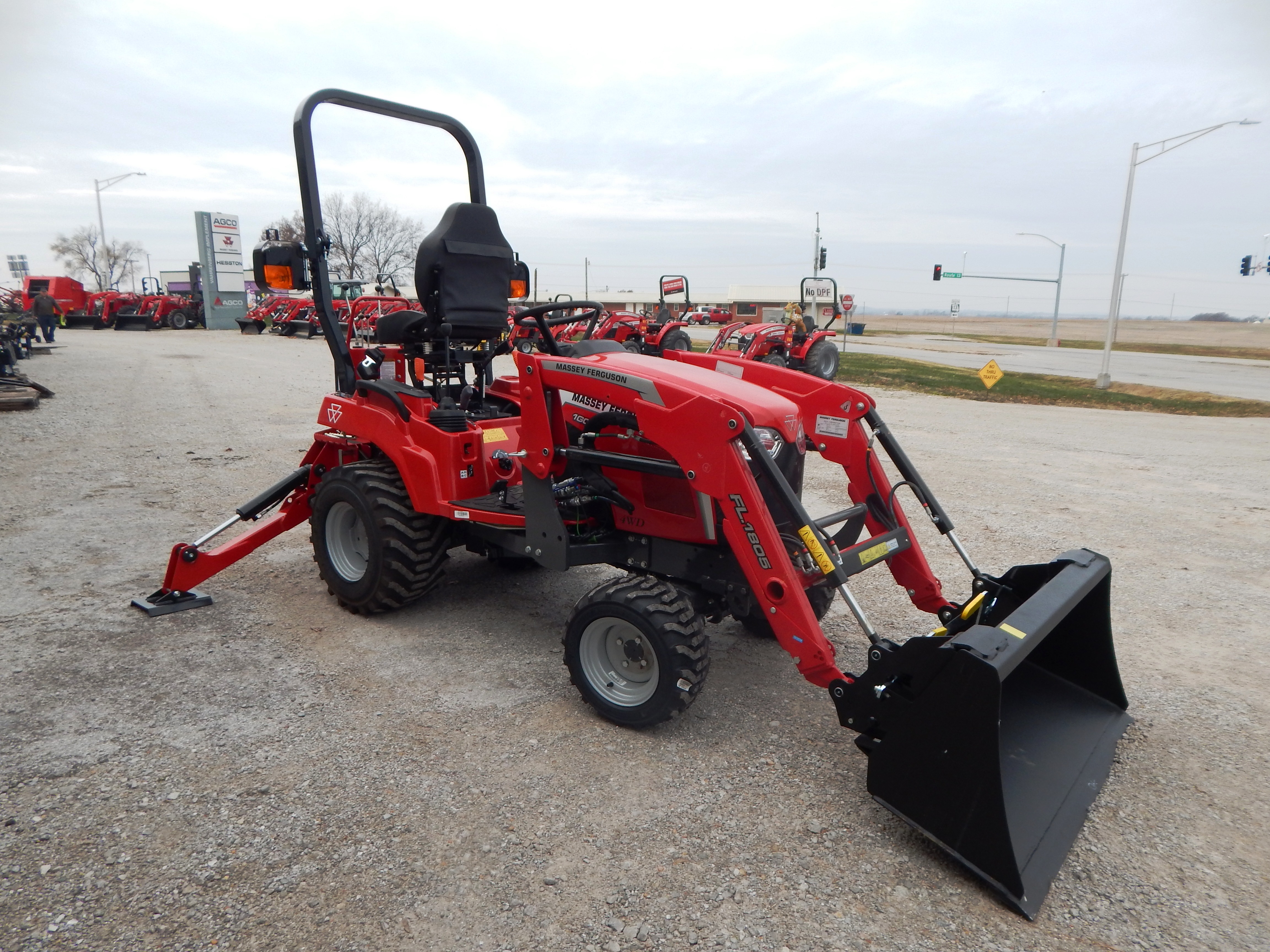 2025 Massey Ferguson 1GC.23B Tractor