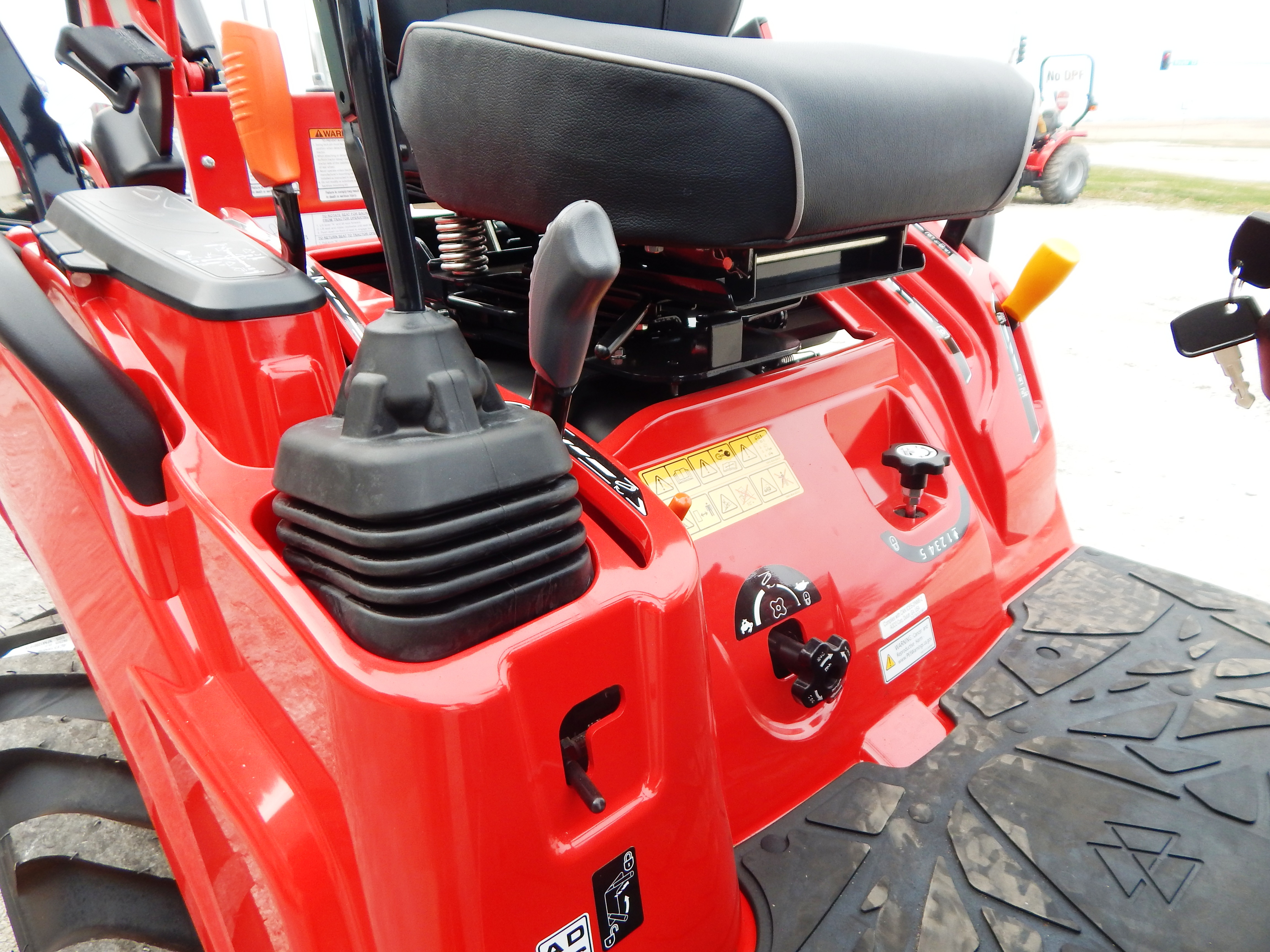 2025 Massey Ferguson 1GC.23B Tractor