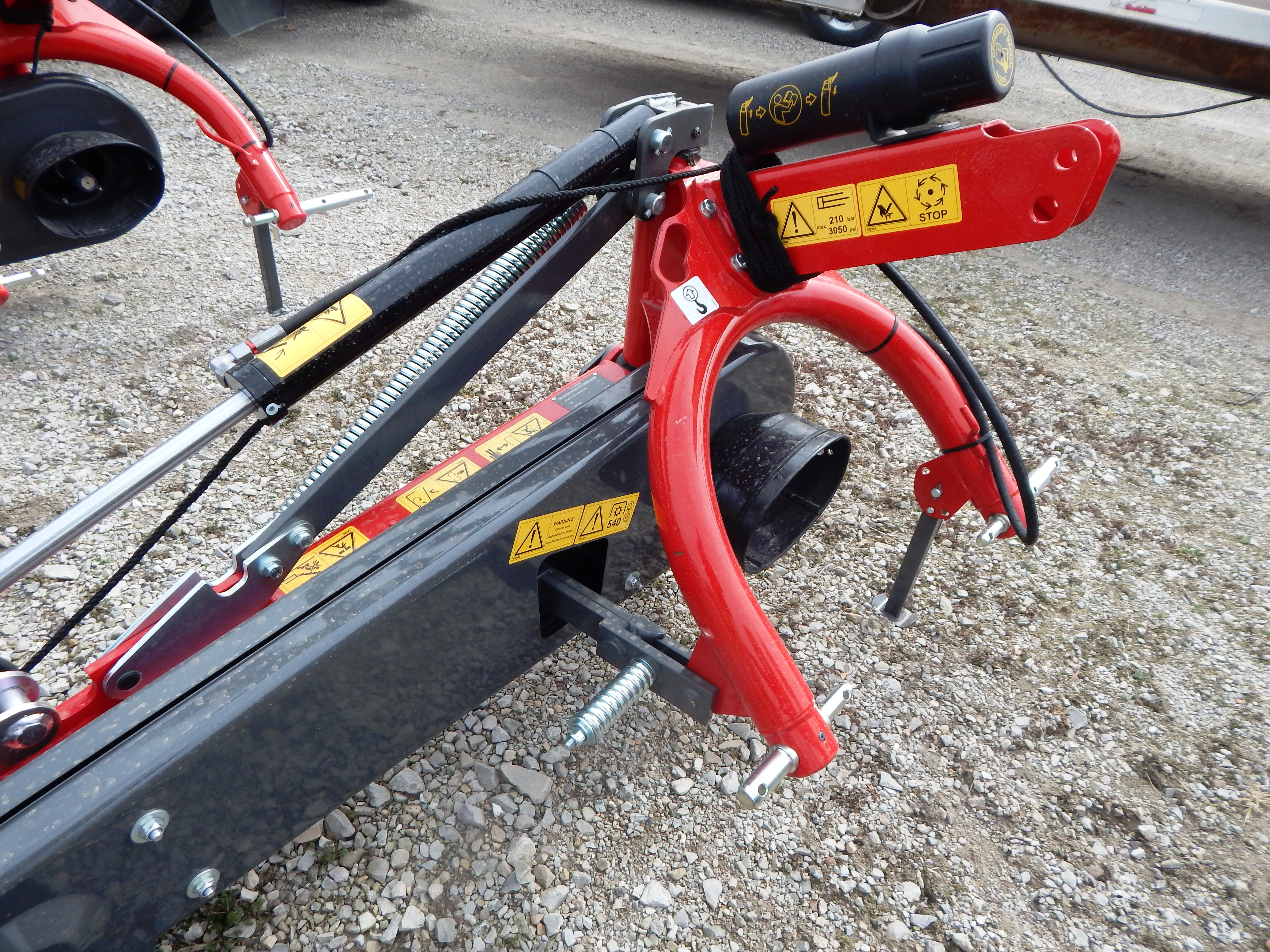 2026 Massey Ferguson DM246 Farmer Mower/Disc