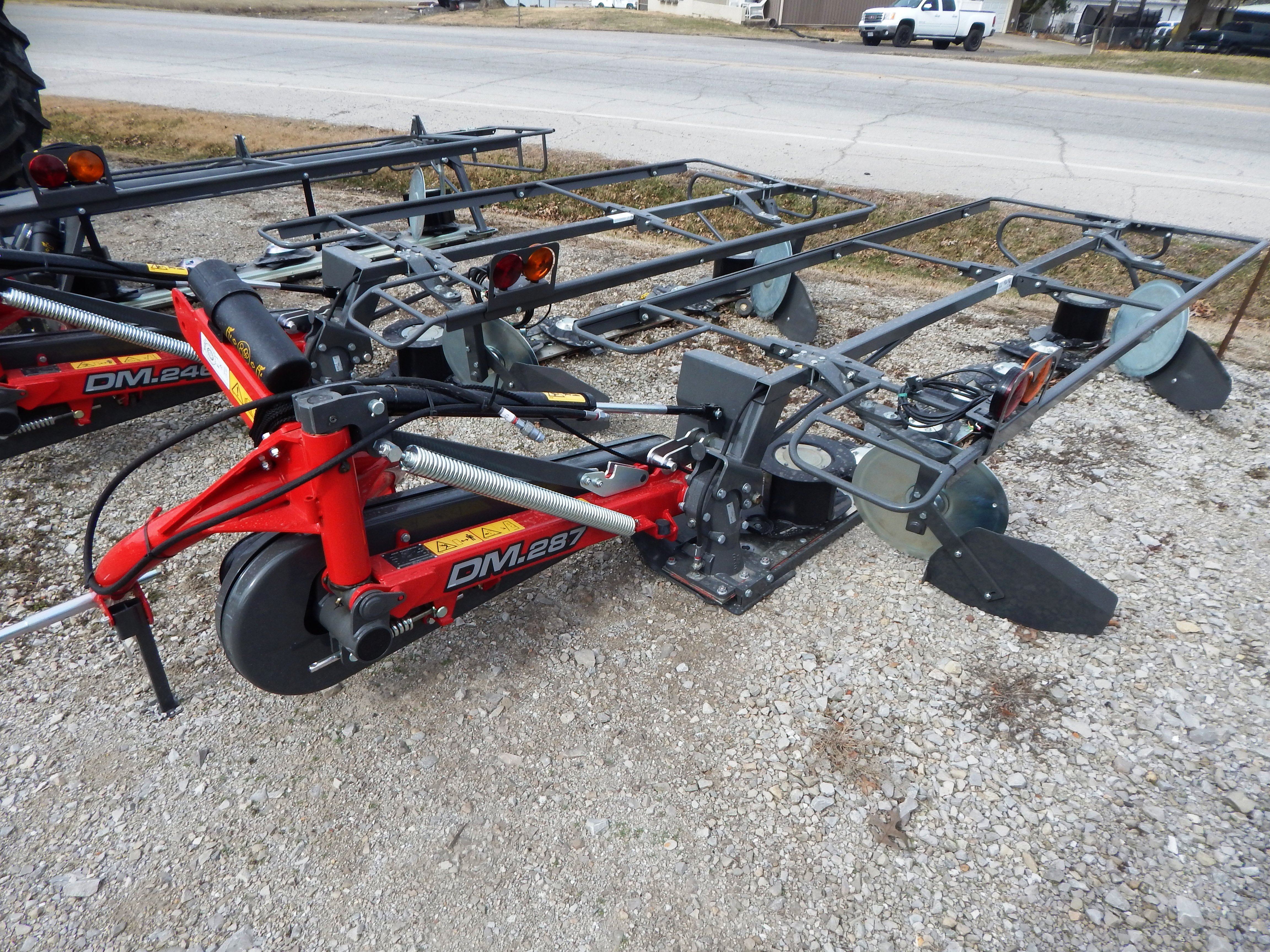 2026 Massey Ferguson DM287 Farmer Mower/Disc