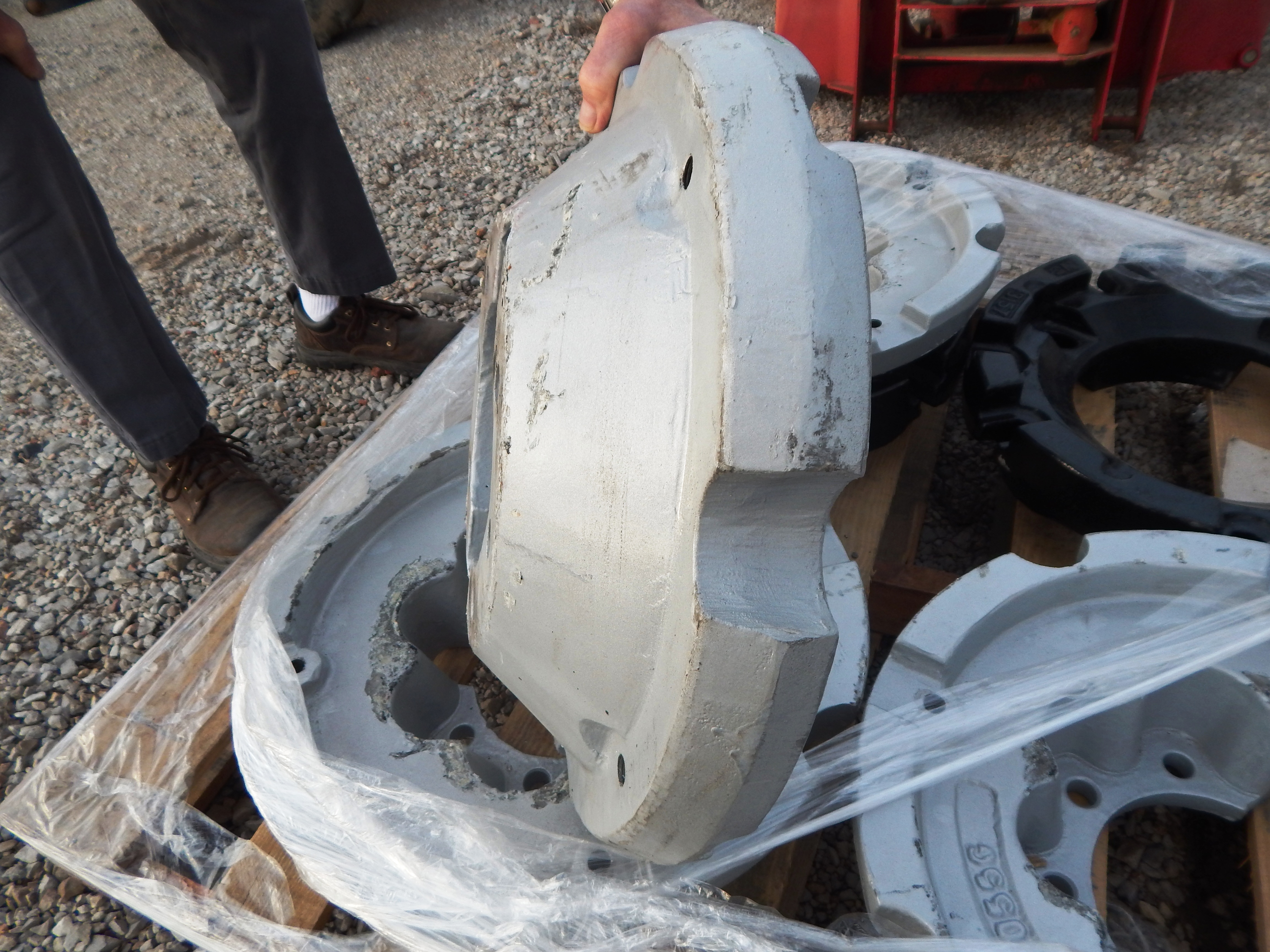 2026 Massey Ferguson ACW012805A Weights