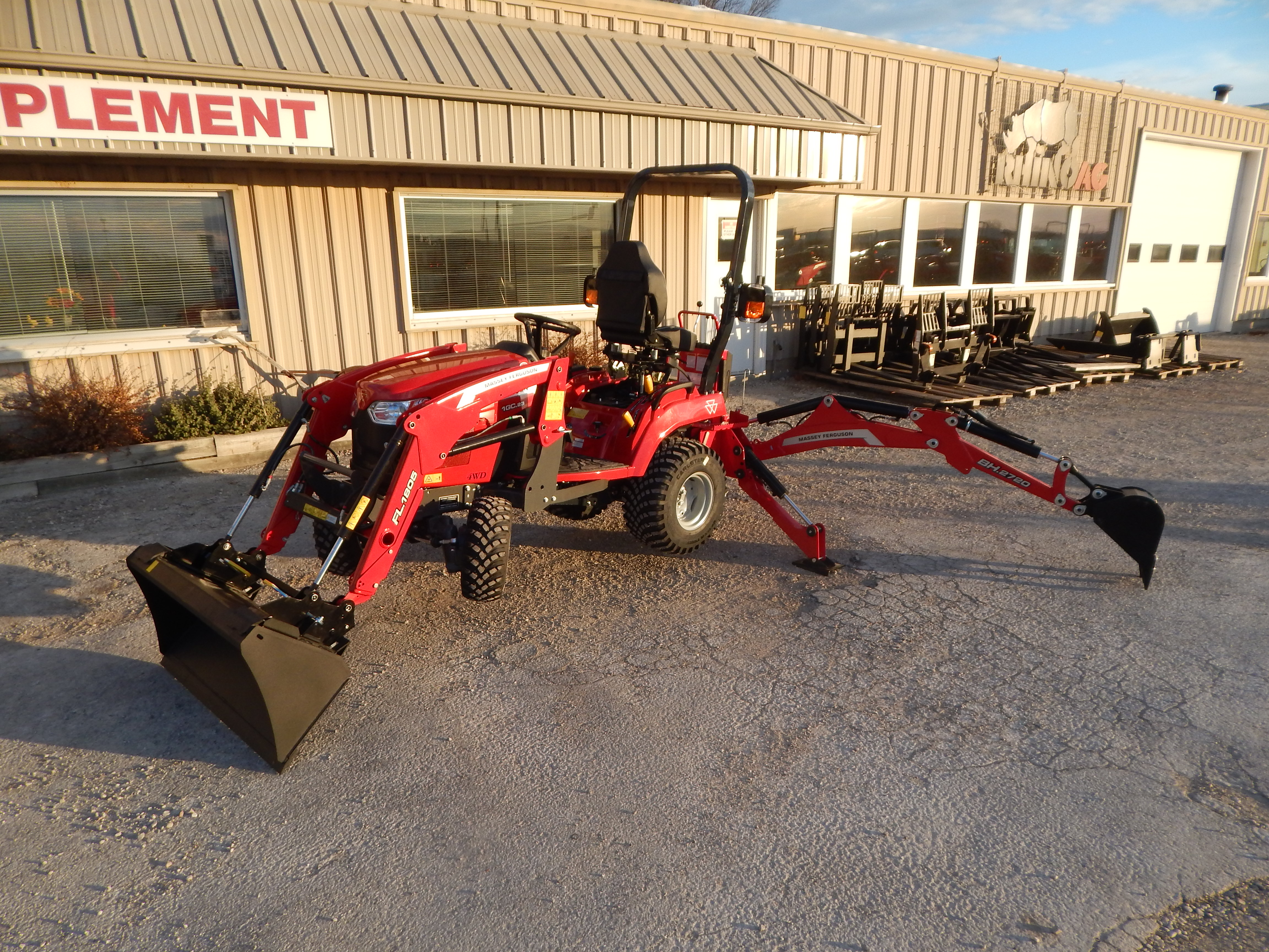 2025 Massey Ferguson 1GC.23B TLB Tractor