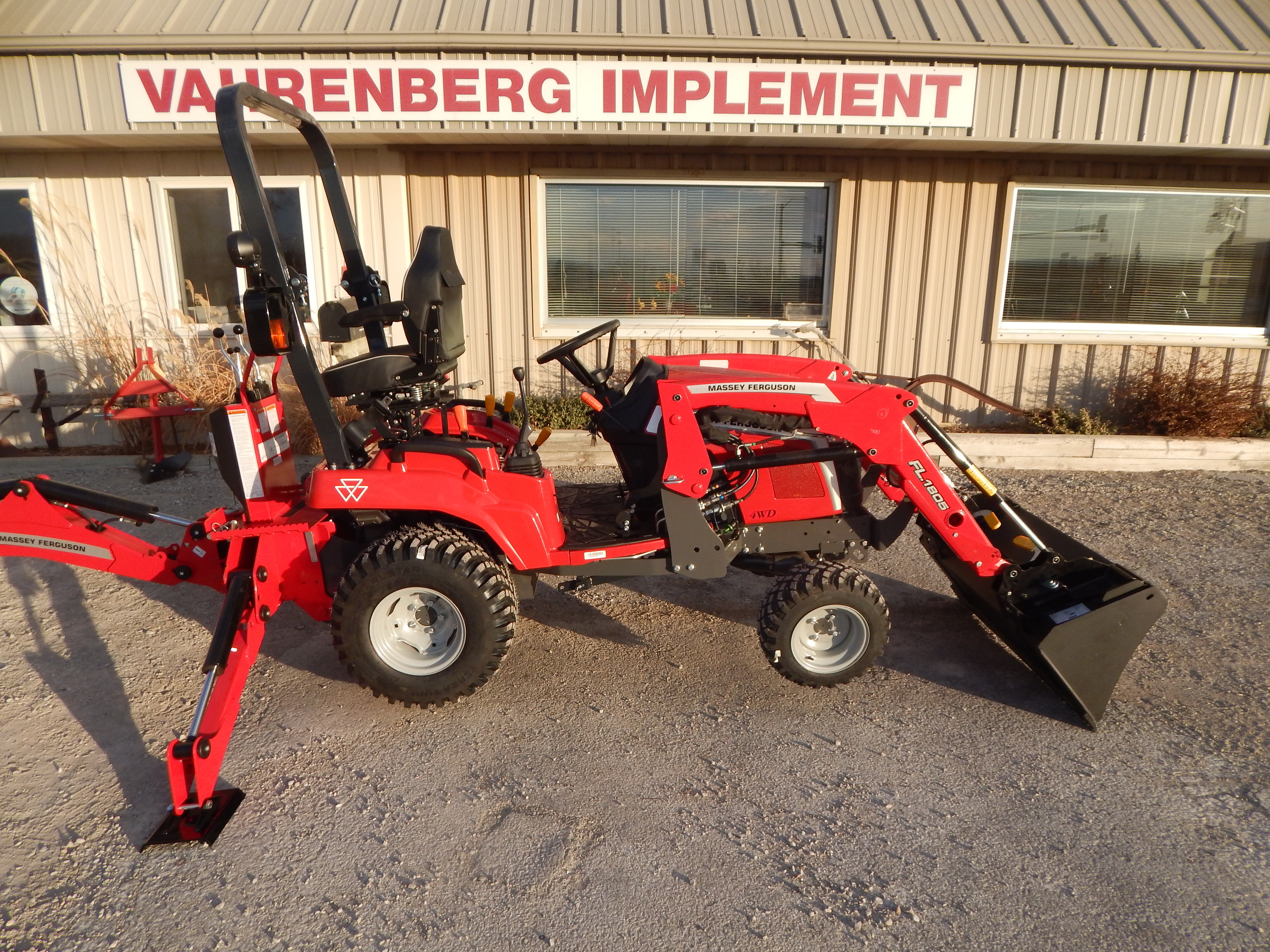 2025 Massey Ferguson 1GC.25B TLB Tractor