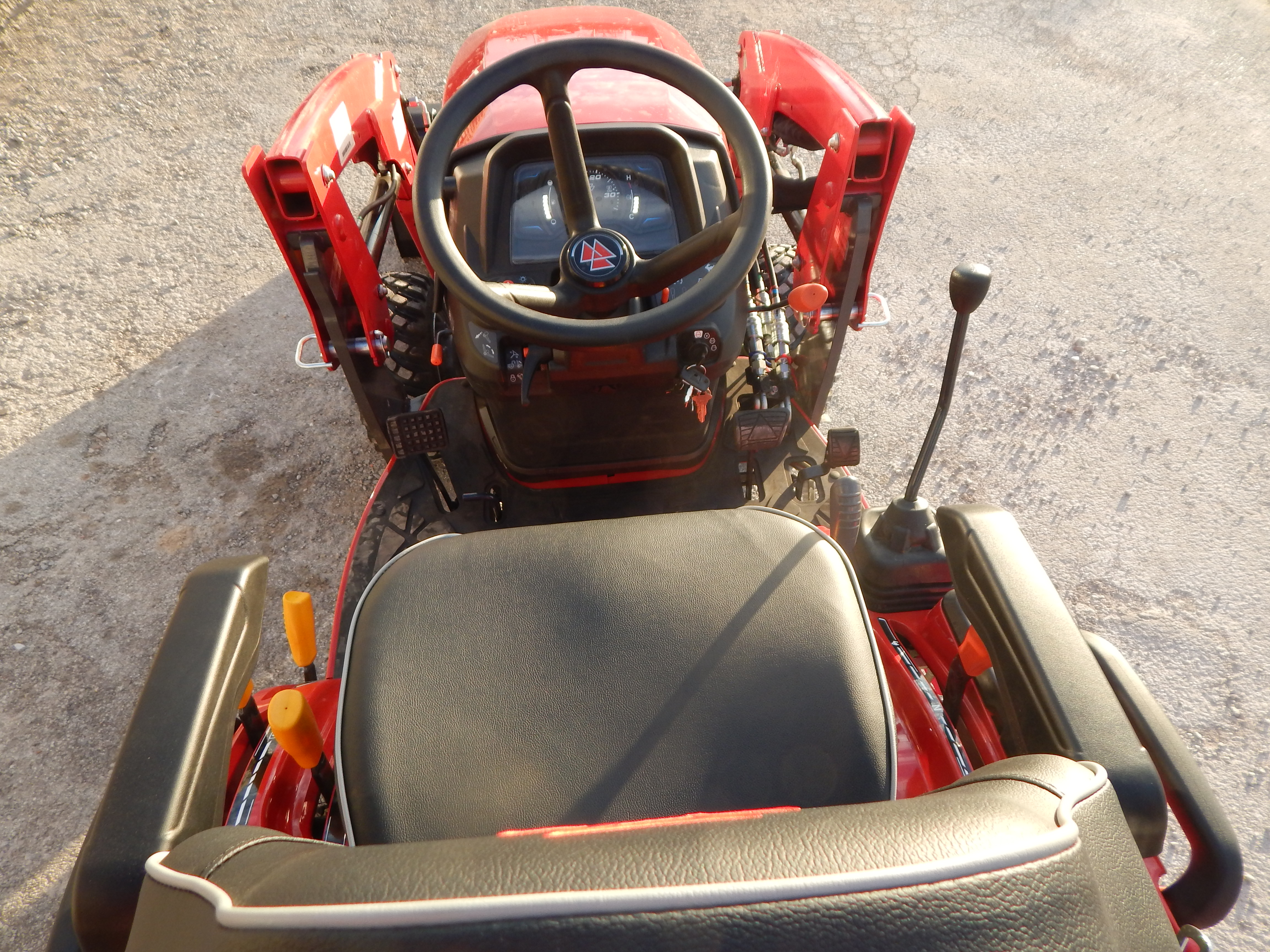 2025 Massey Ferguson 1GC.25B TLB Tractor