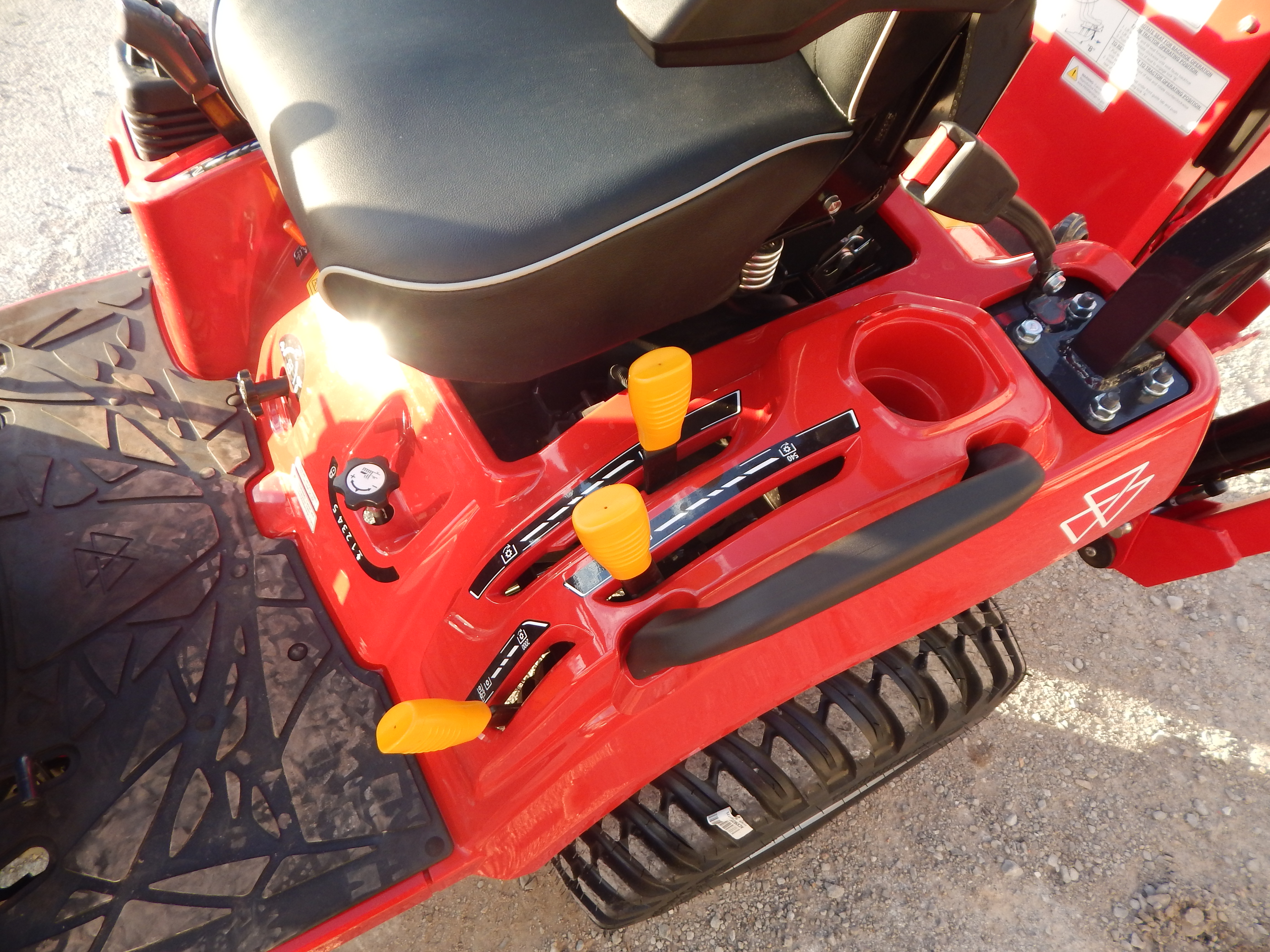 2025 Massey Ferguson 1GC.25B TLB Tractor