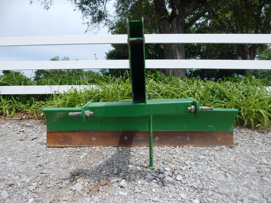 2019 Frontier RB2072 Blade Rear