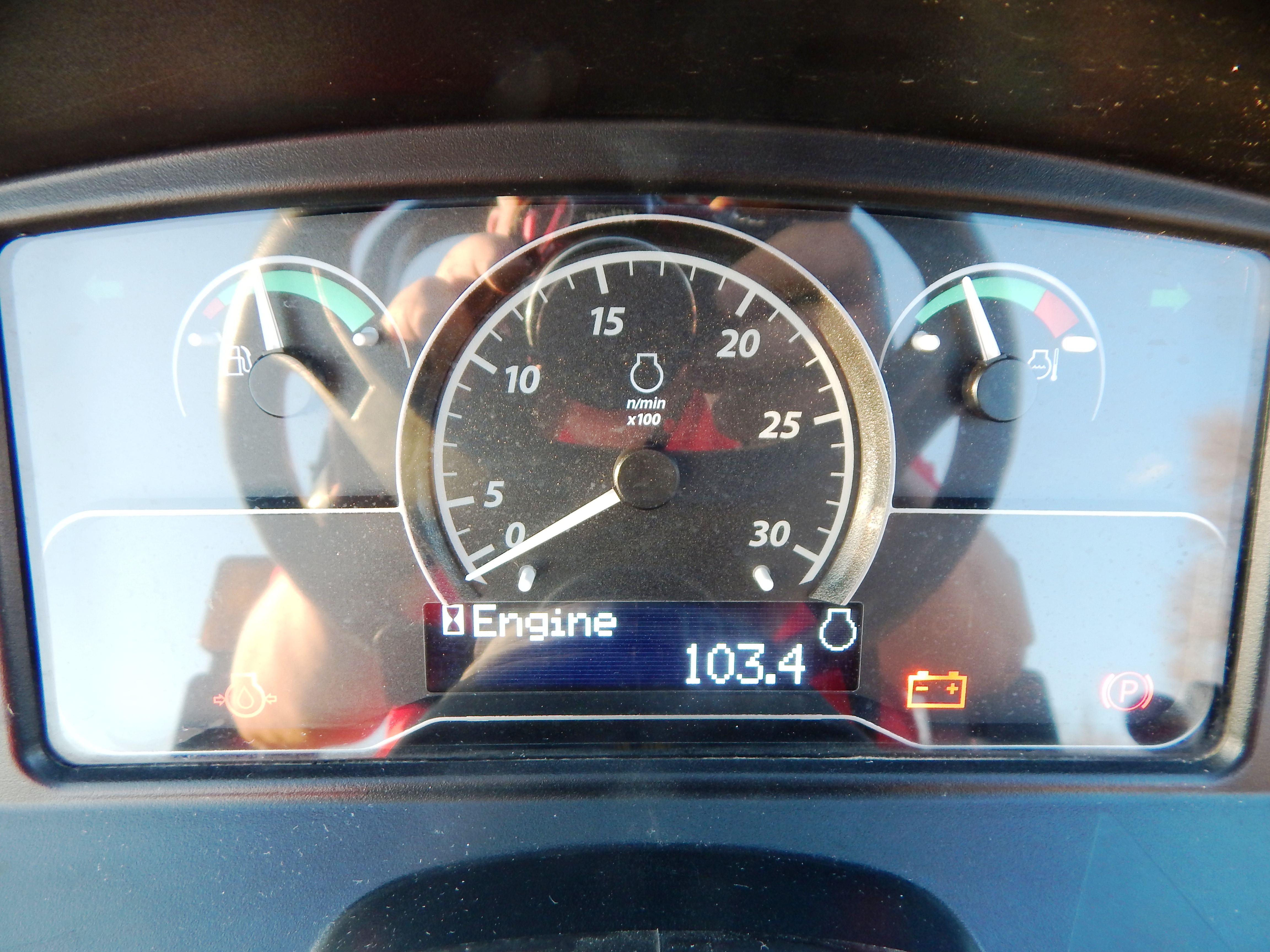 2023 John Deere 2038R Hydro Tractor