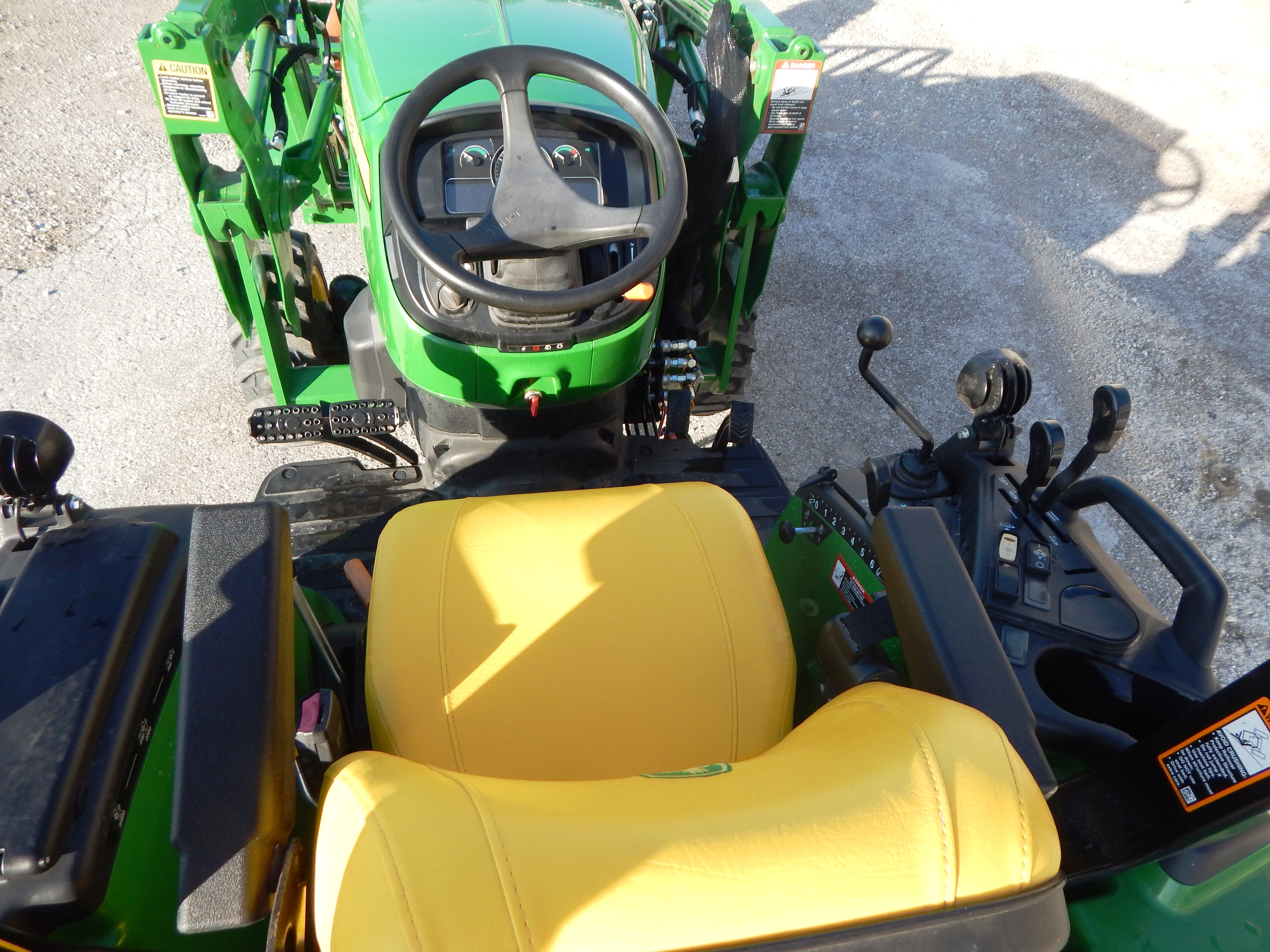 2023 John Deere 2038R Hydro Tractor