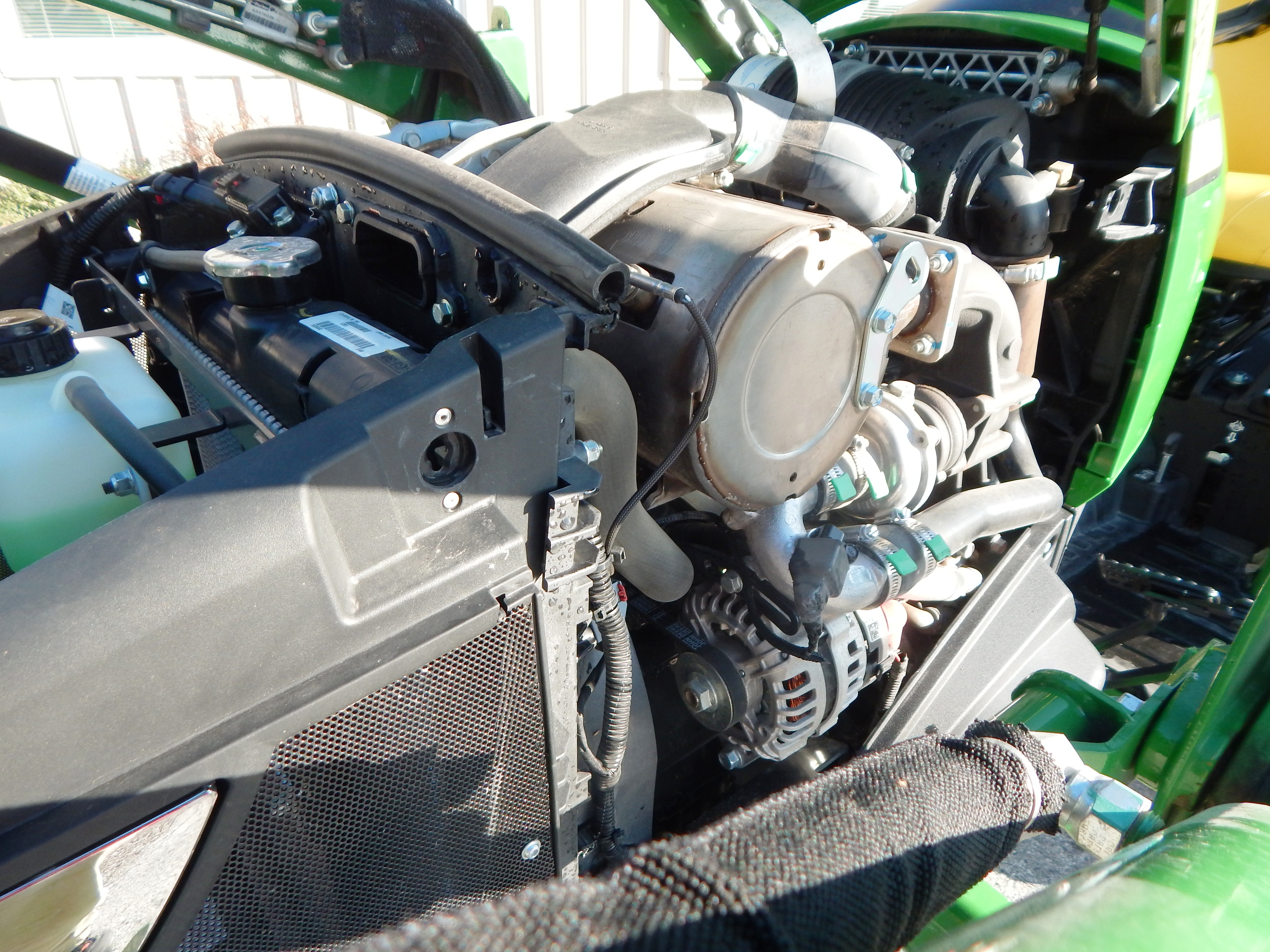 2023 John Deere 2038R Hydro Tractor