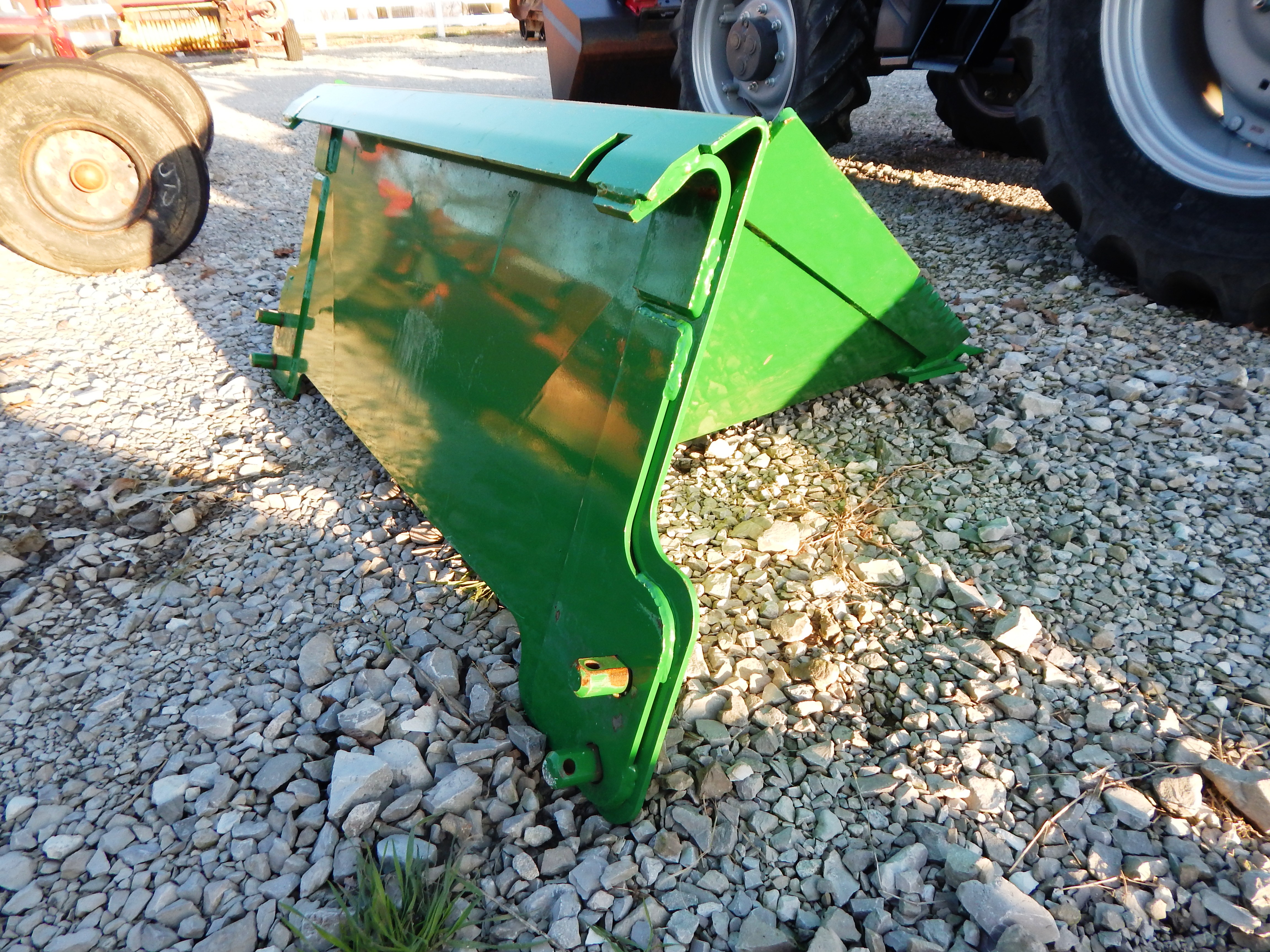 Misc John Deere Quick Attach Stump Bucket
