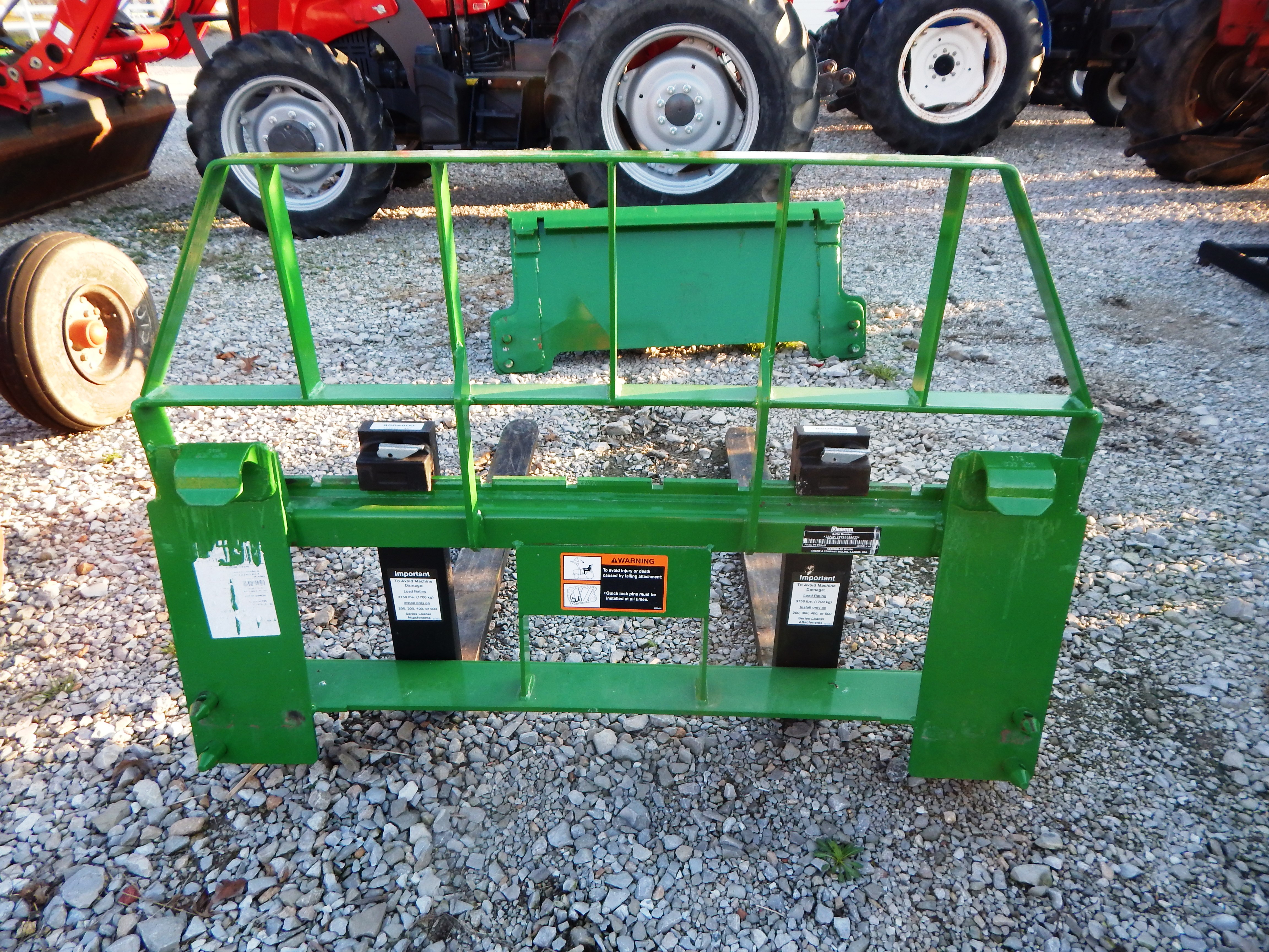 2024 Frontier AP12F Pallet Fork