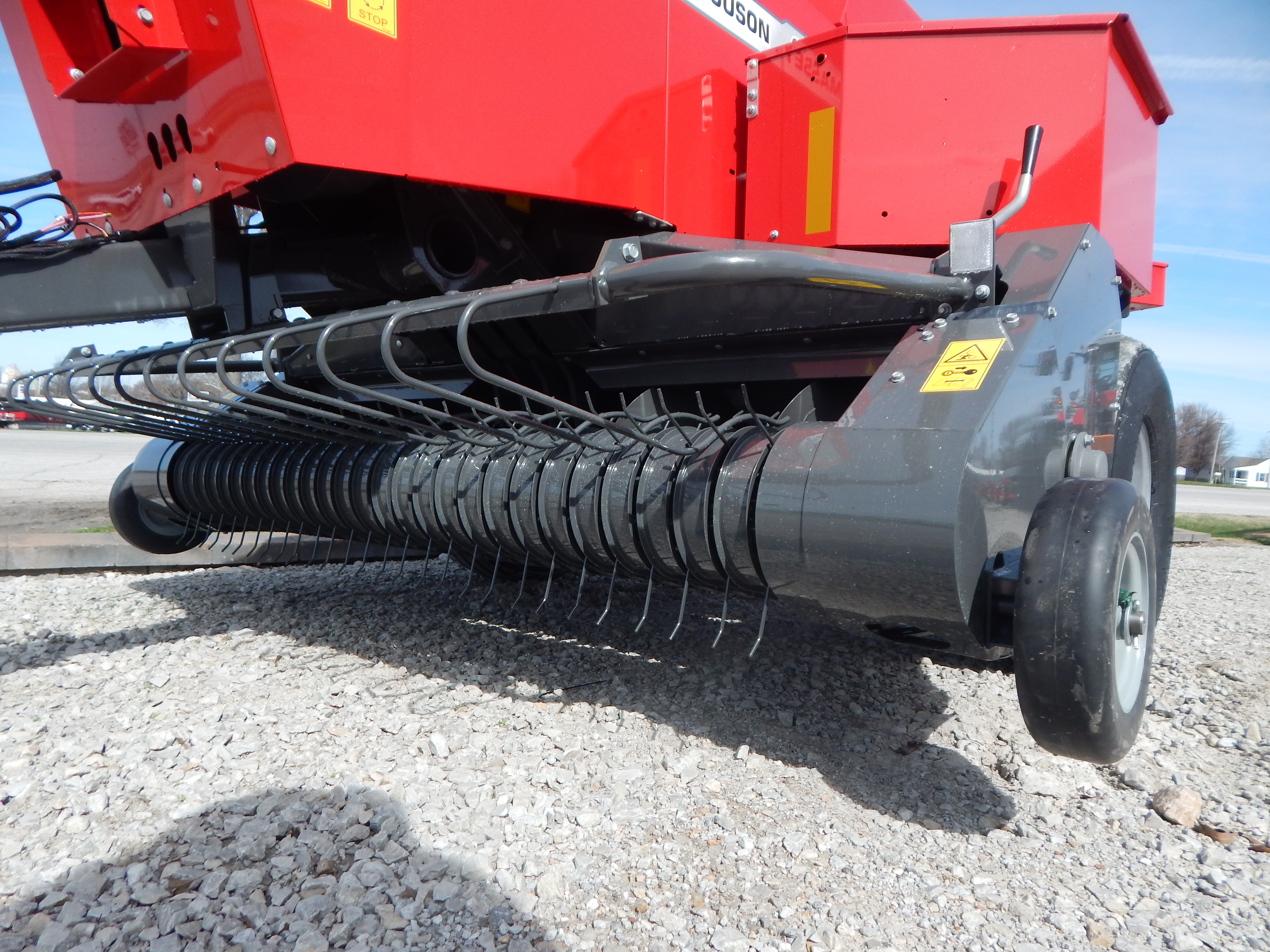 2026 Massey Ferguson 1840 Baler/Square