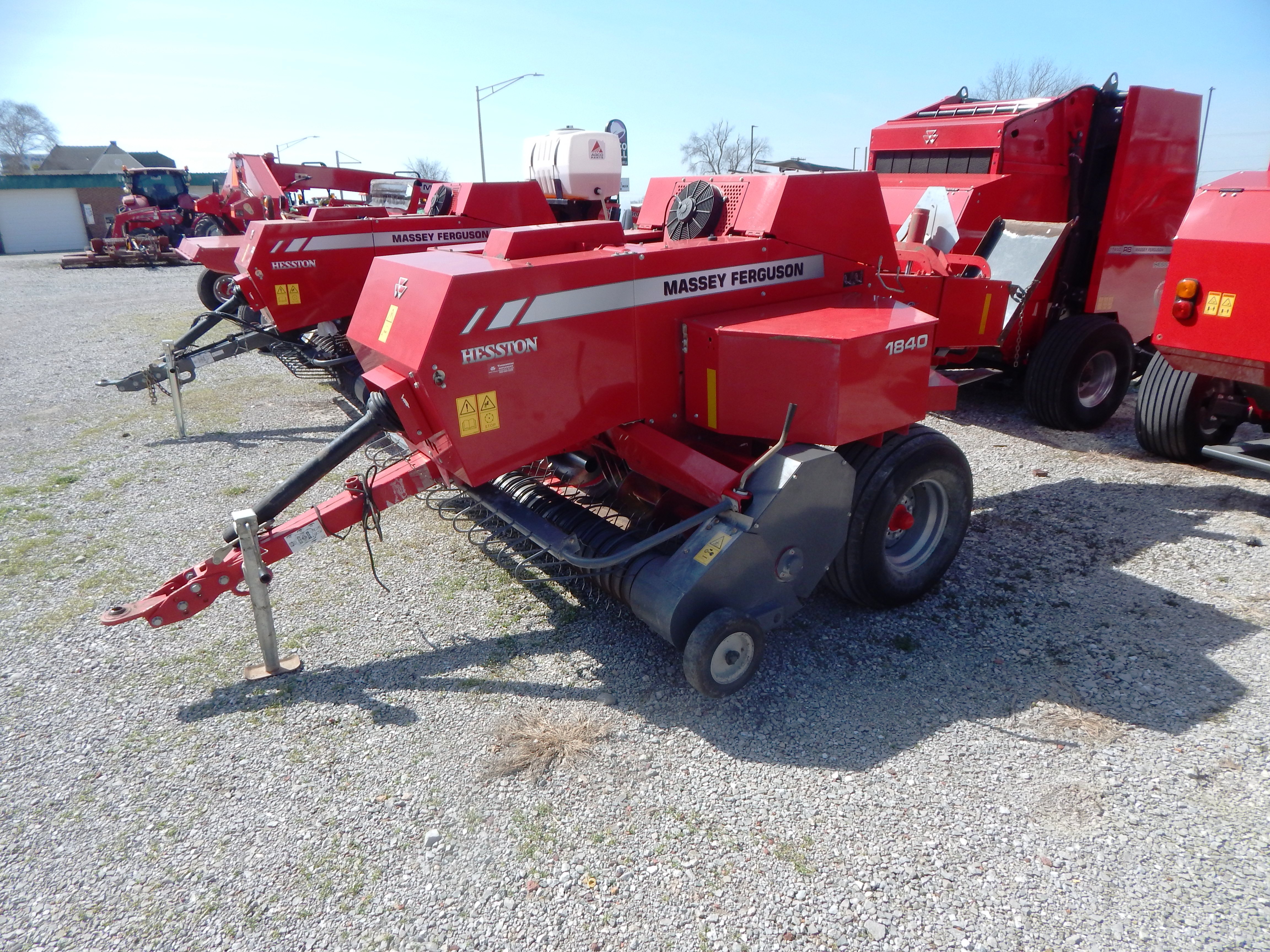 2016 Massey Ferguson 1840 Baler/Square