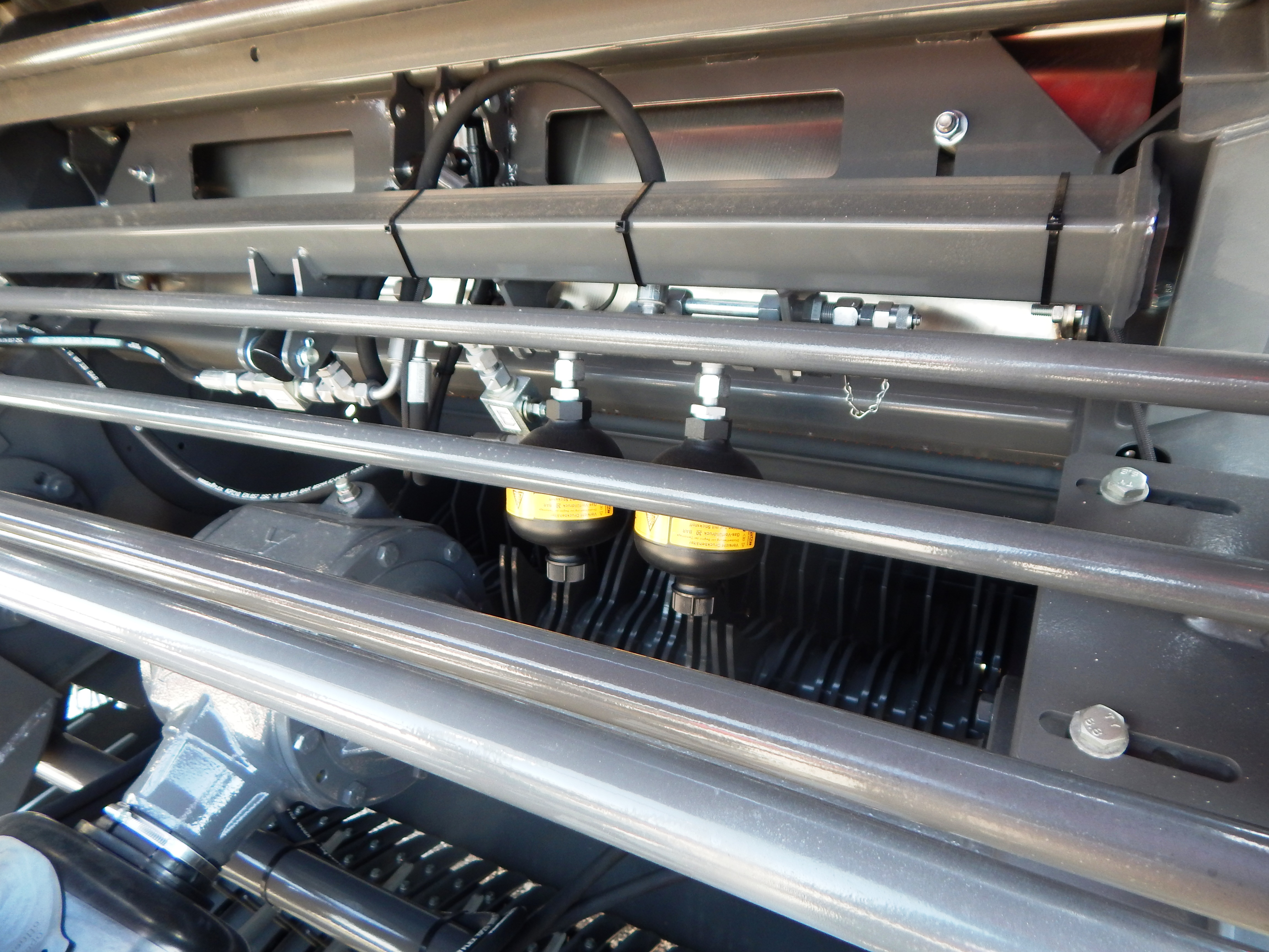 2026 Massey Ferguson RB4180V Cutter Baler/Round